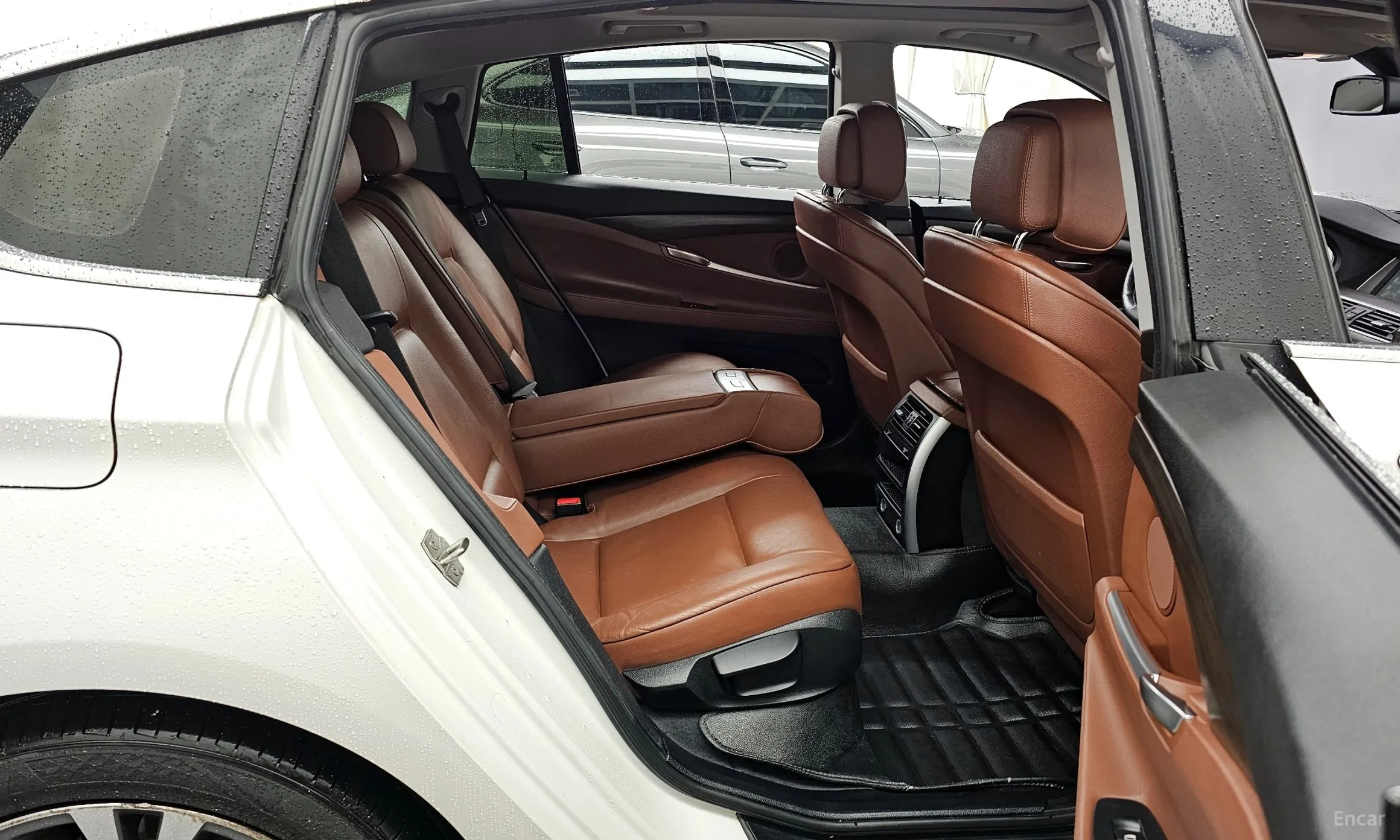 BMW 5 Series GT (F07) превью 12