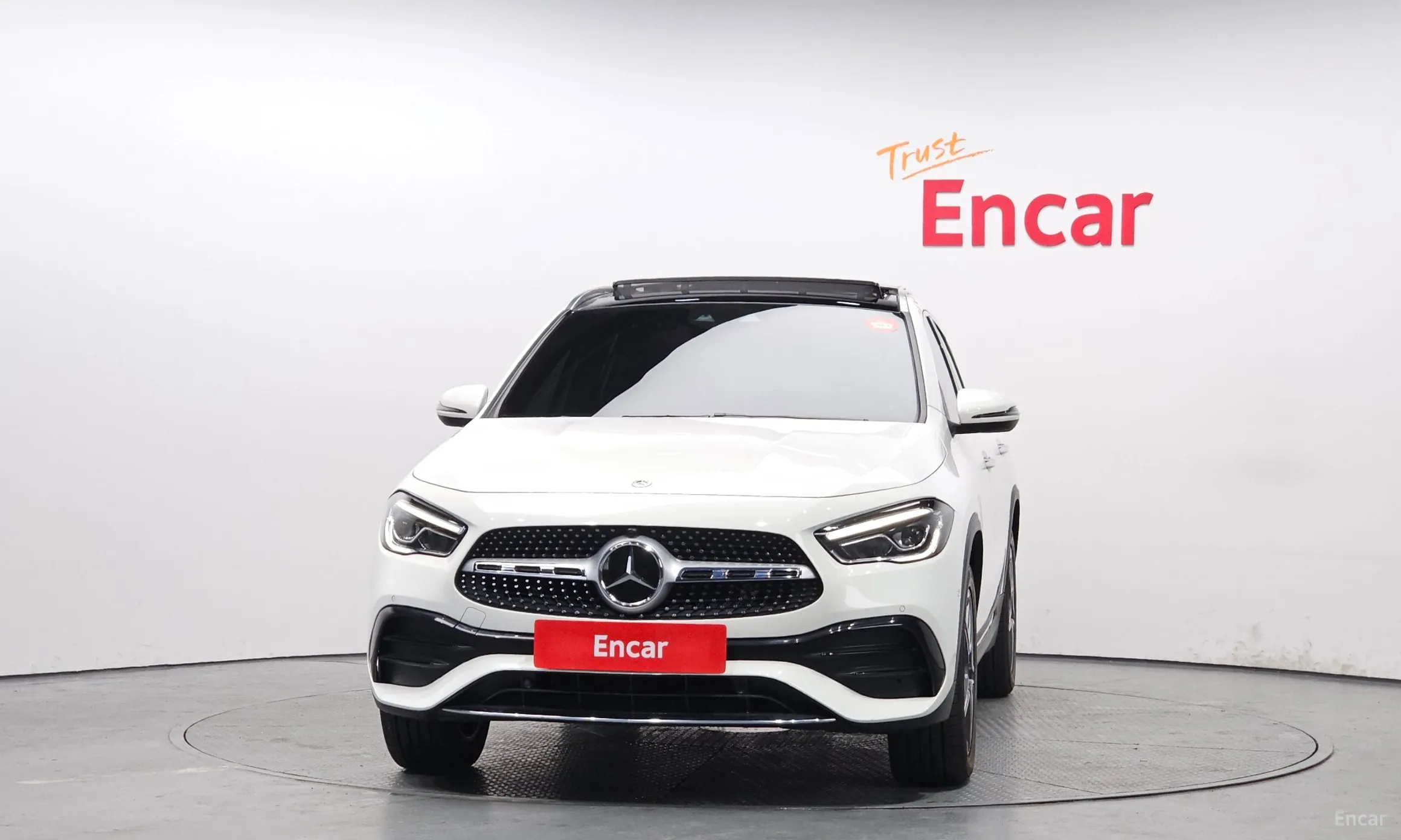 Mercedes Benz GLA-Class H247