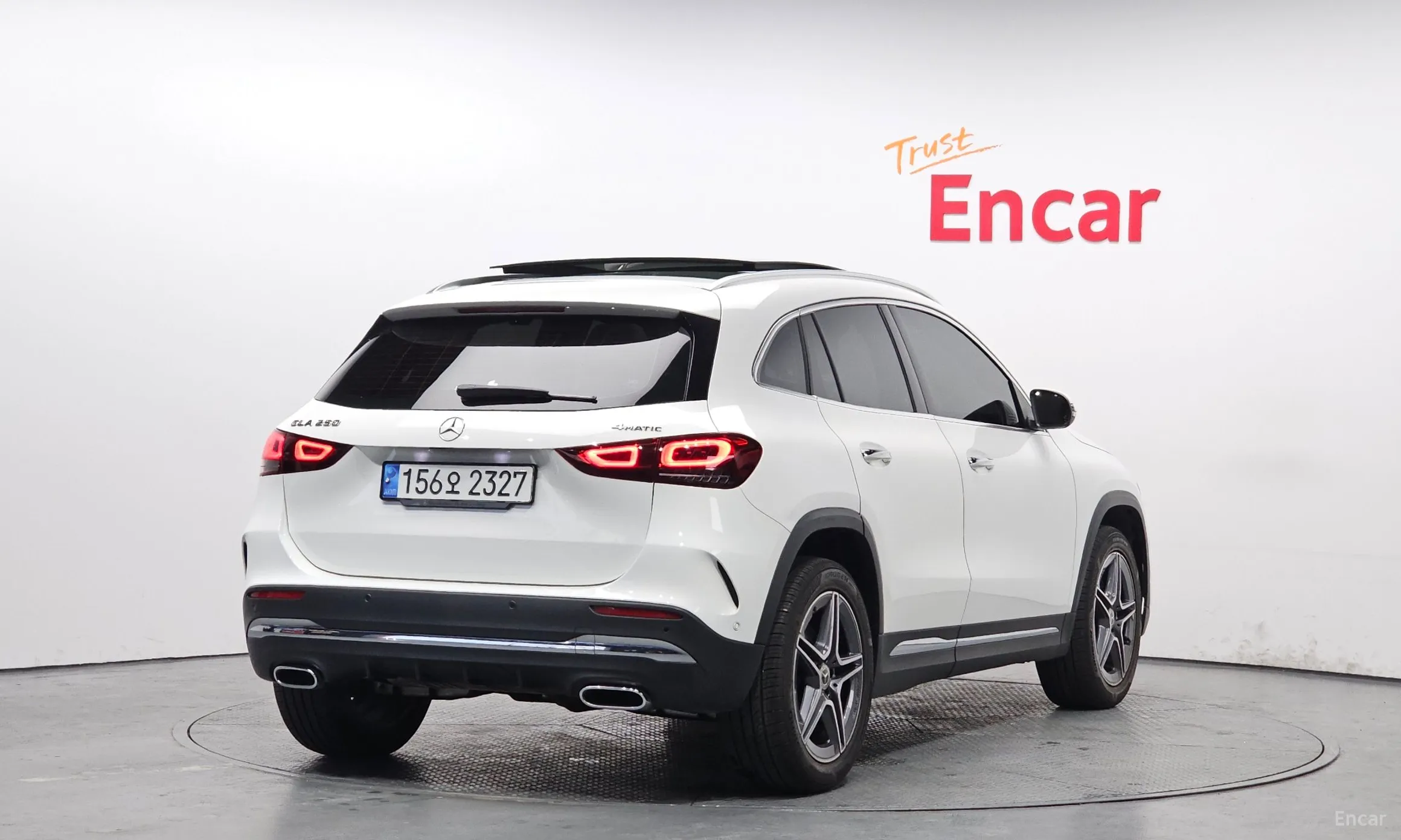 Mercedes Benz GLA-Class H247