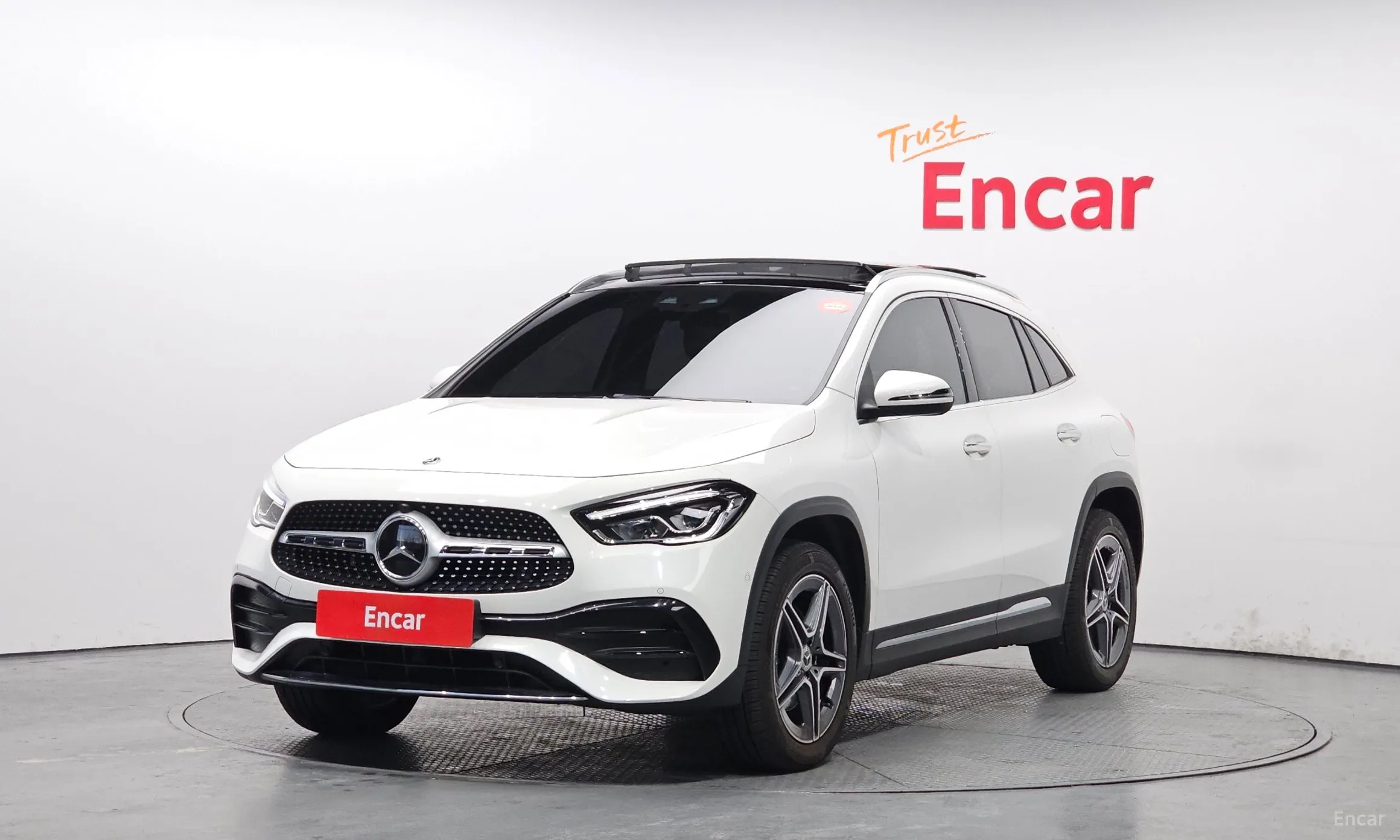 Mercedes Benz GLA-Class H247 превью 3