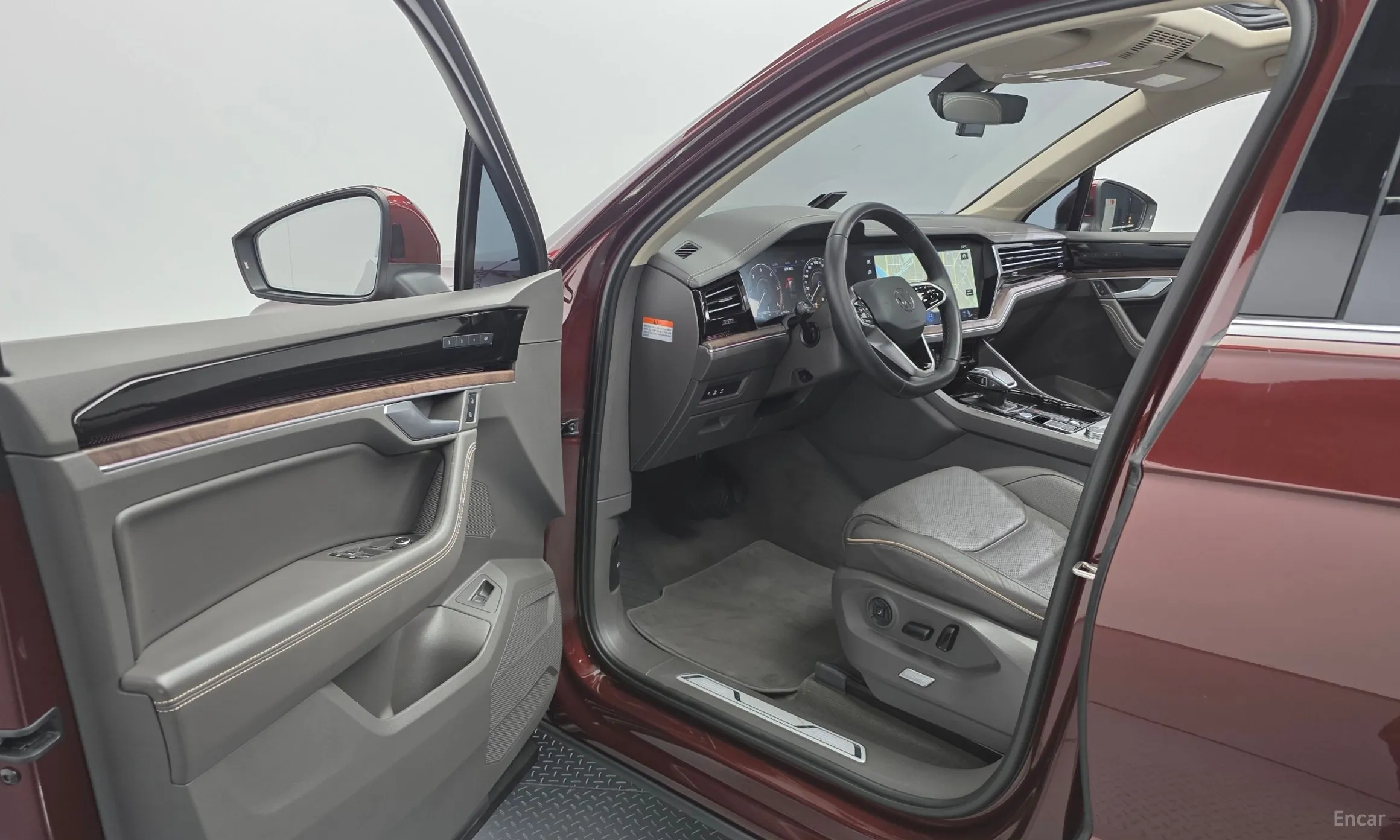 Volkswagen Touareg 3rd Generation превью 10