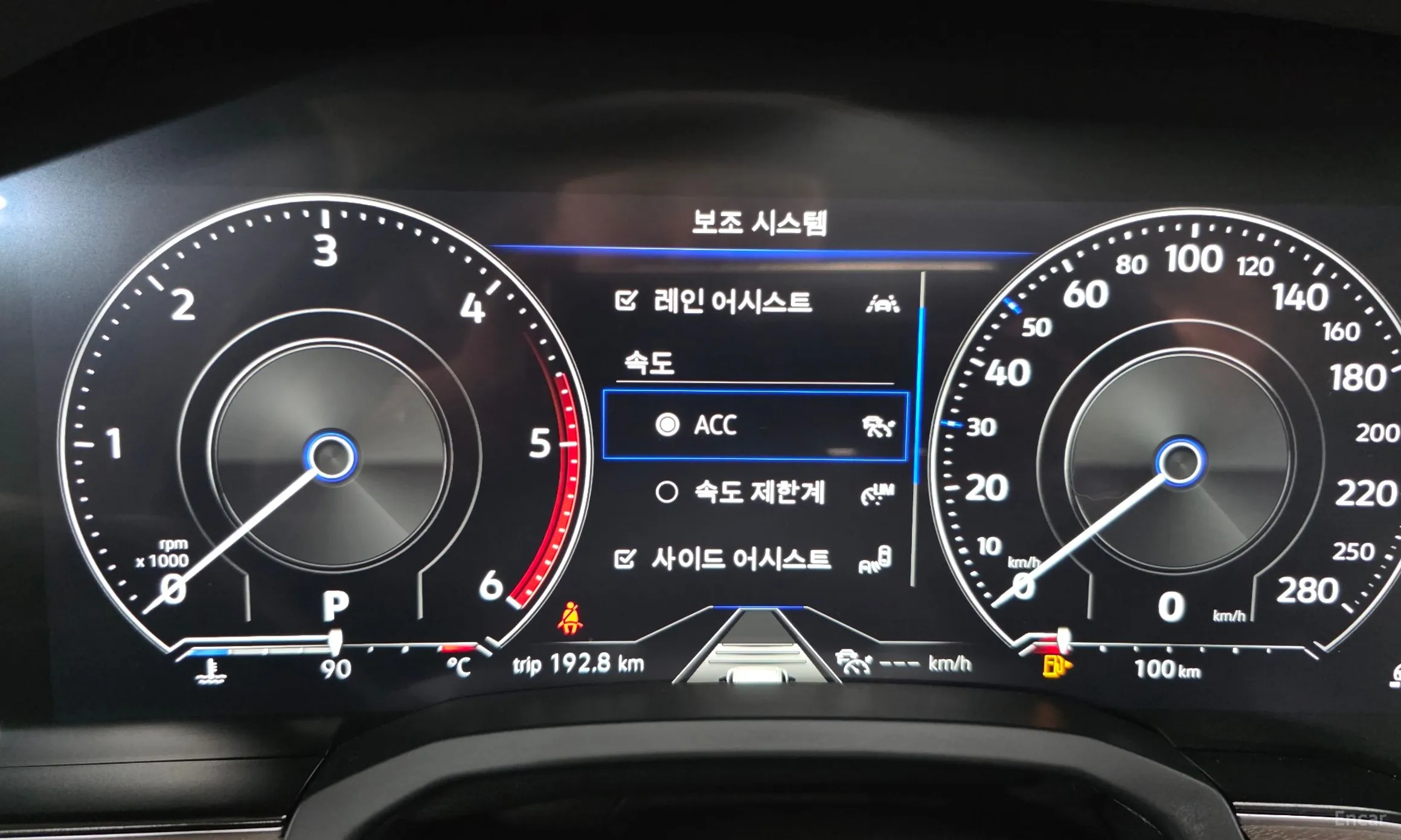Volkswagen Touareg 3rd Generation превью 16