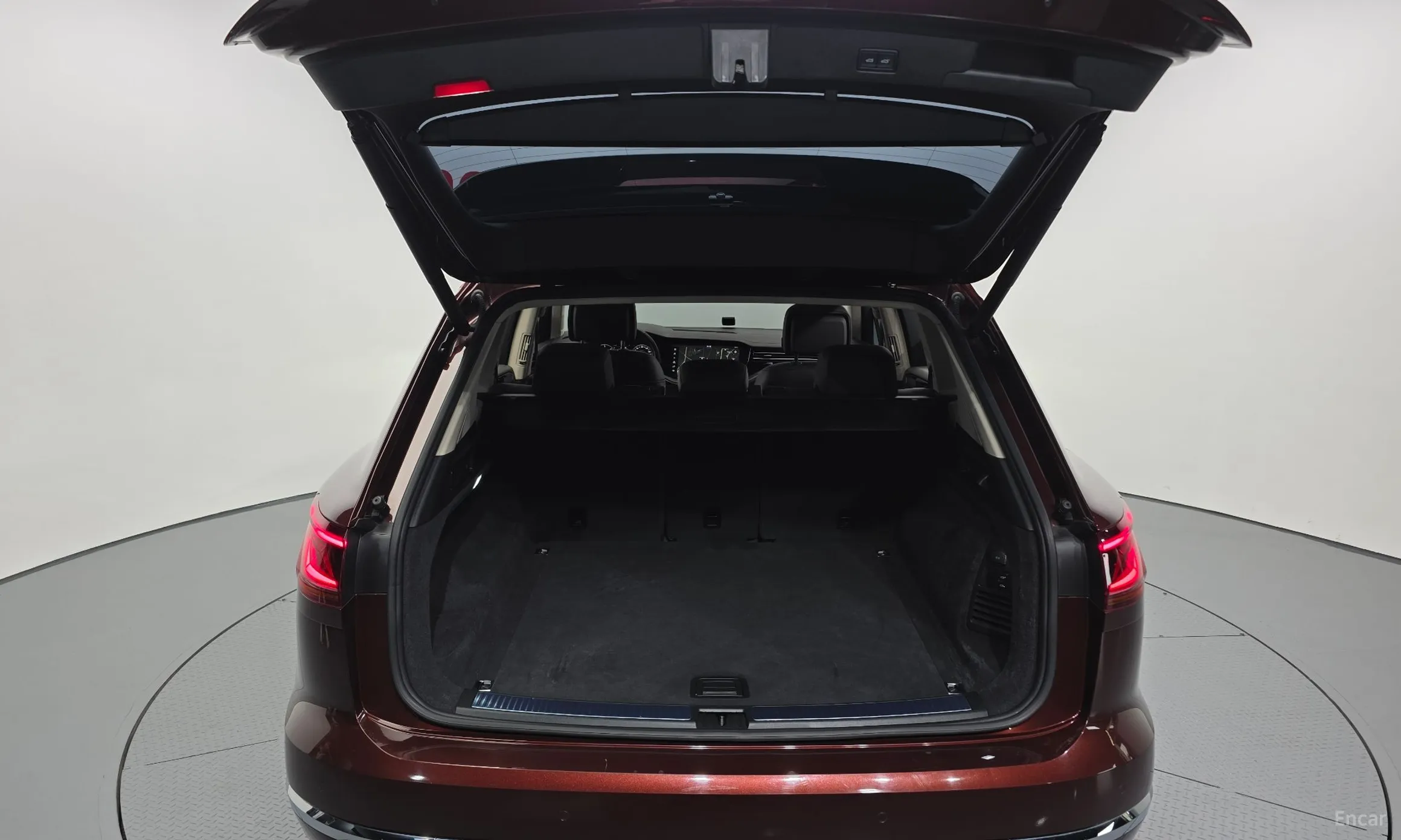 Volkswagen Touareg 3rd Generation превью 20