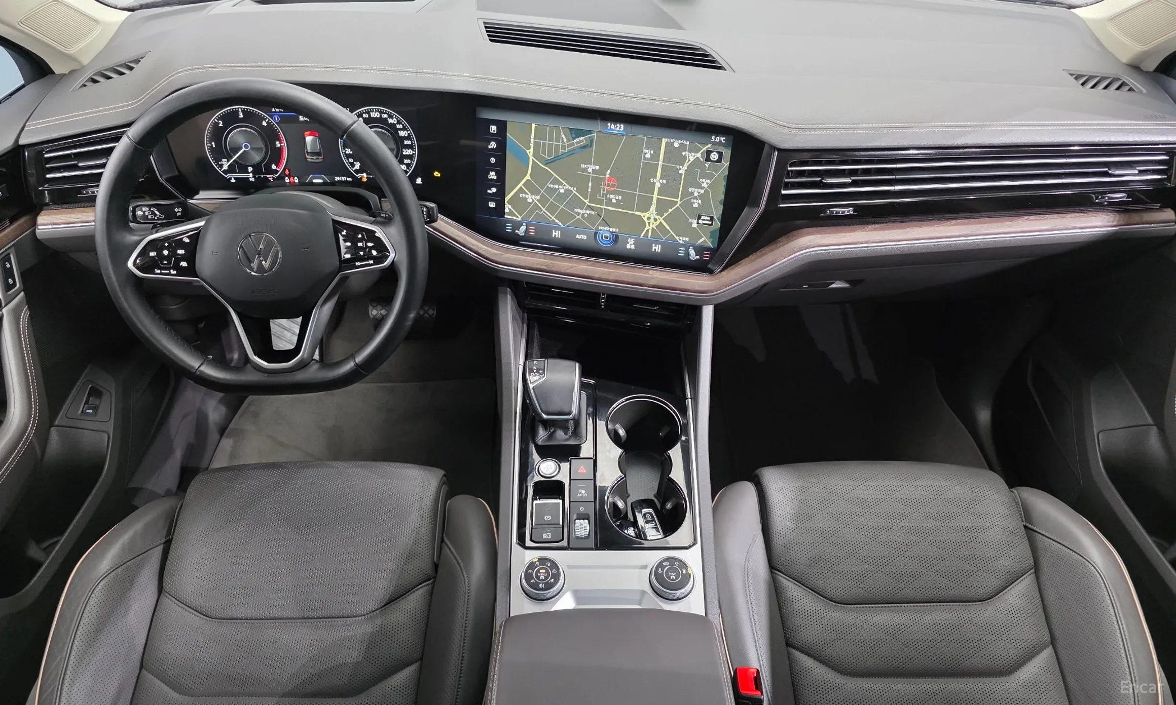 Volkswagen Touareg 3rd Generation превью 7
