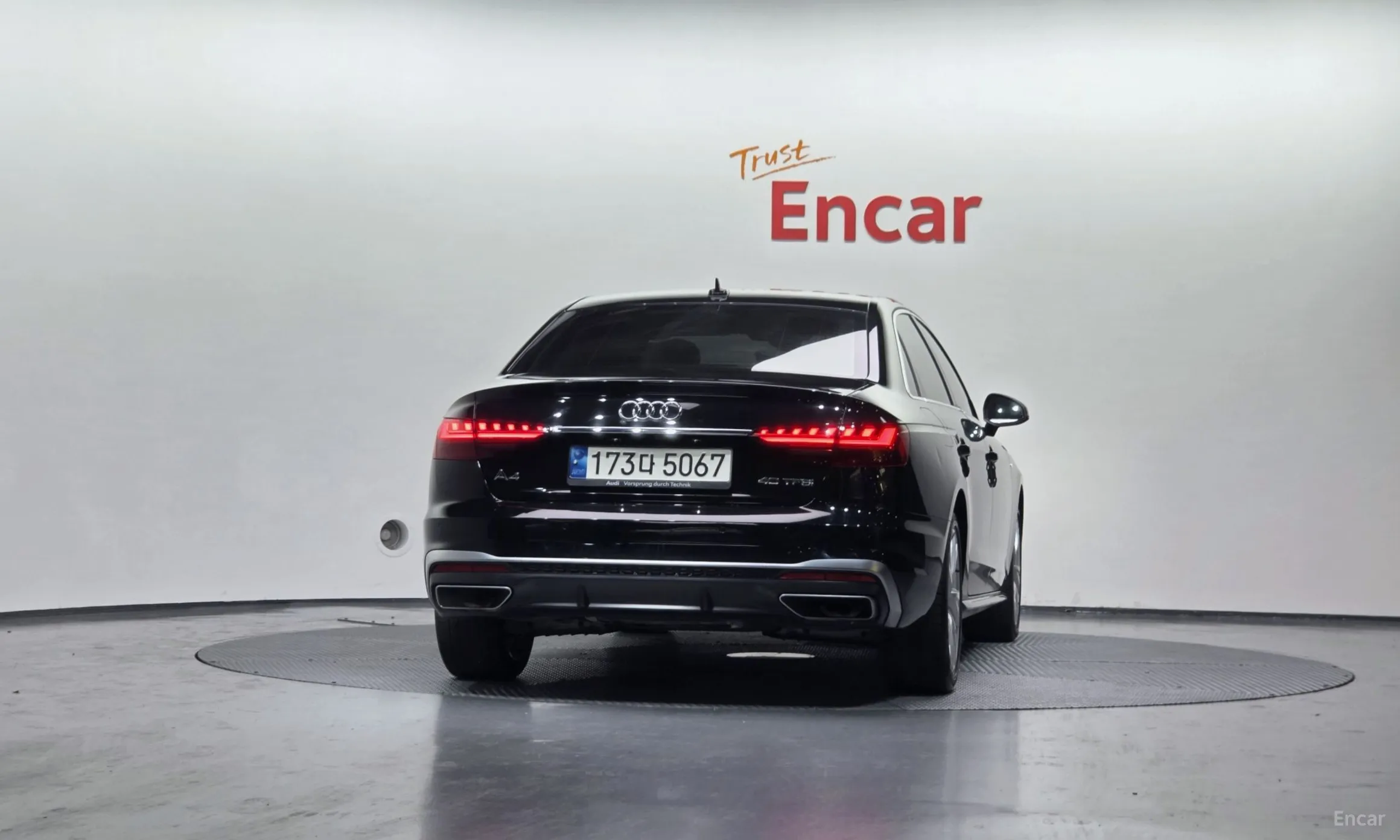 Audi A4 (B9) превью 4