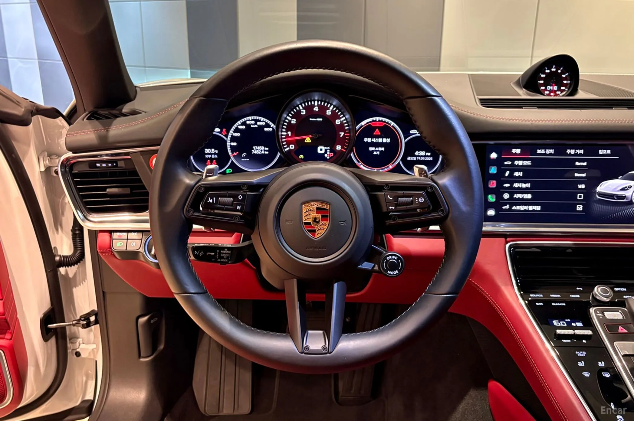 Porsche Panamera (971) превью 9