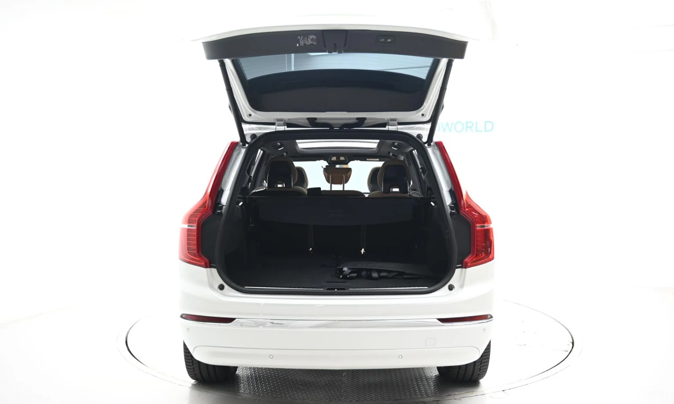 Volvo XC90 Gen 2 превью 20