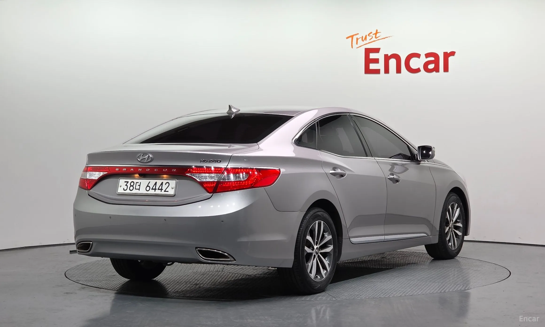 Hyundai Grandeur HG превью 2