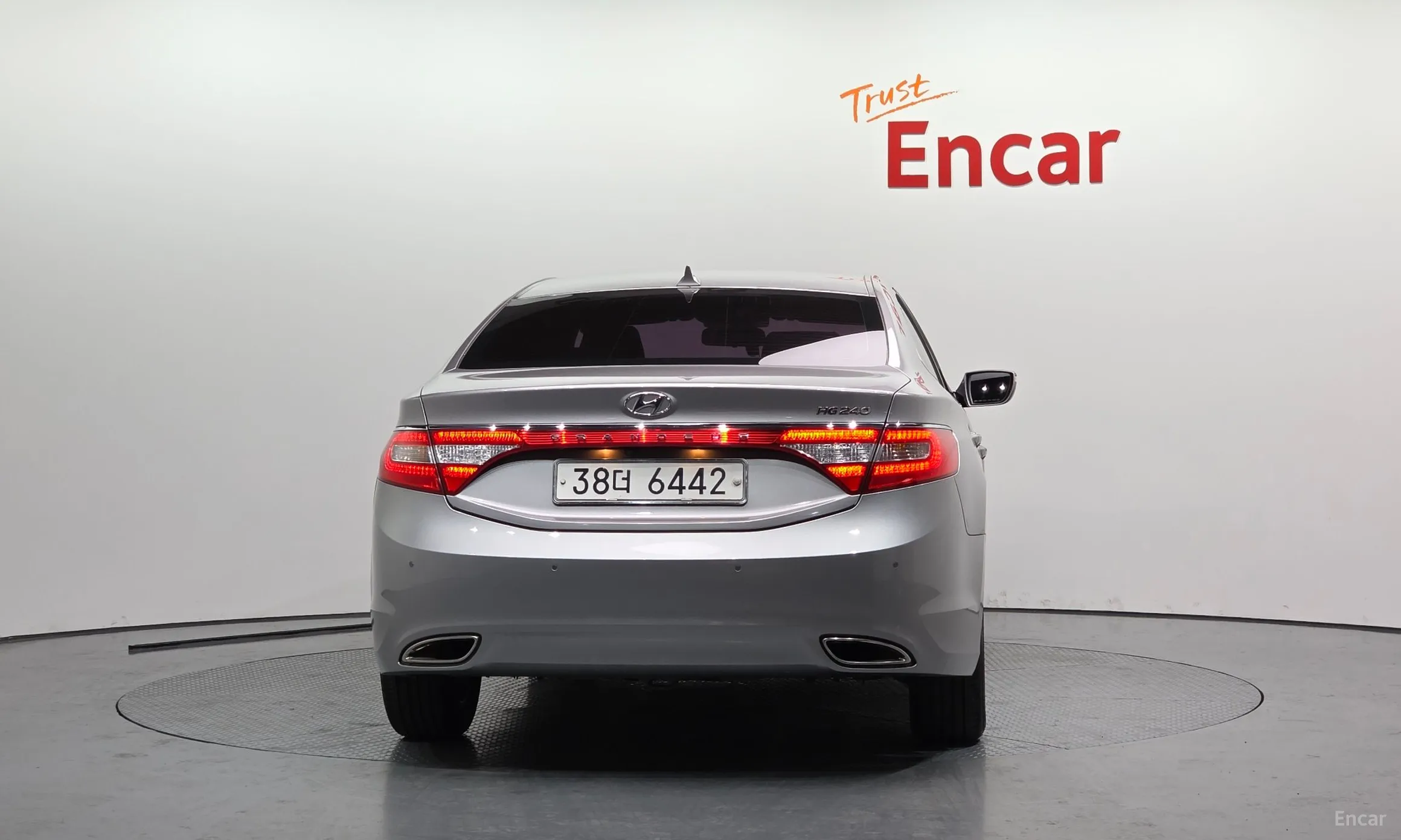 Hyundai Grandeur HG превью 4