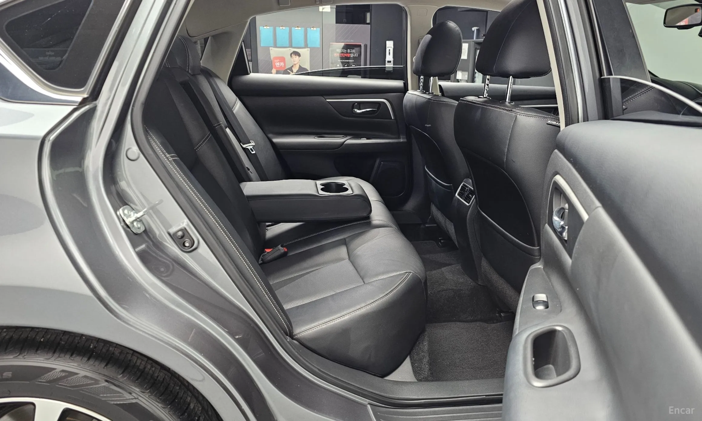 Nissan Altima превью 12