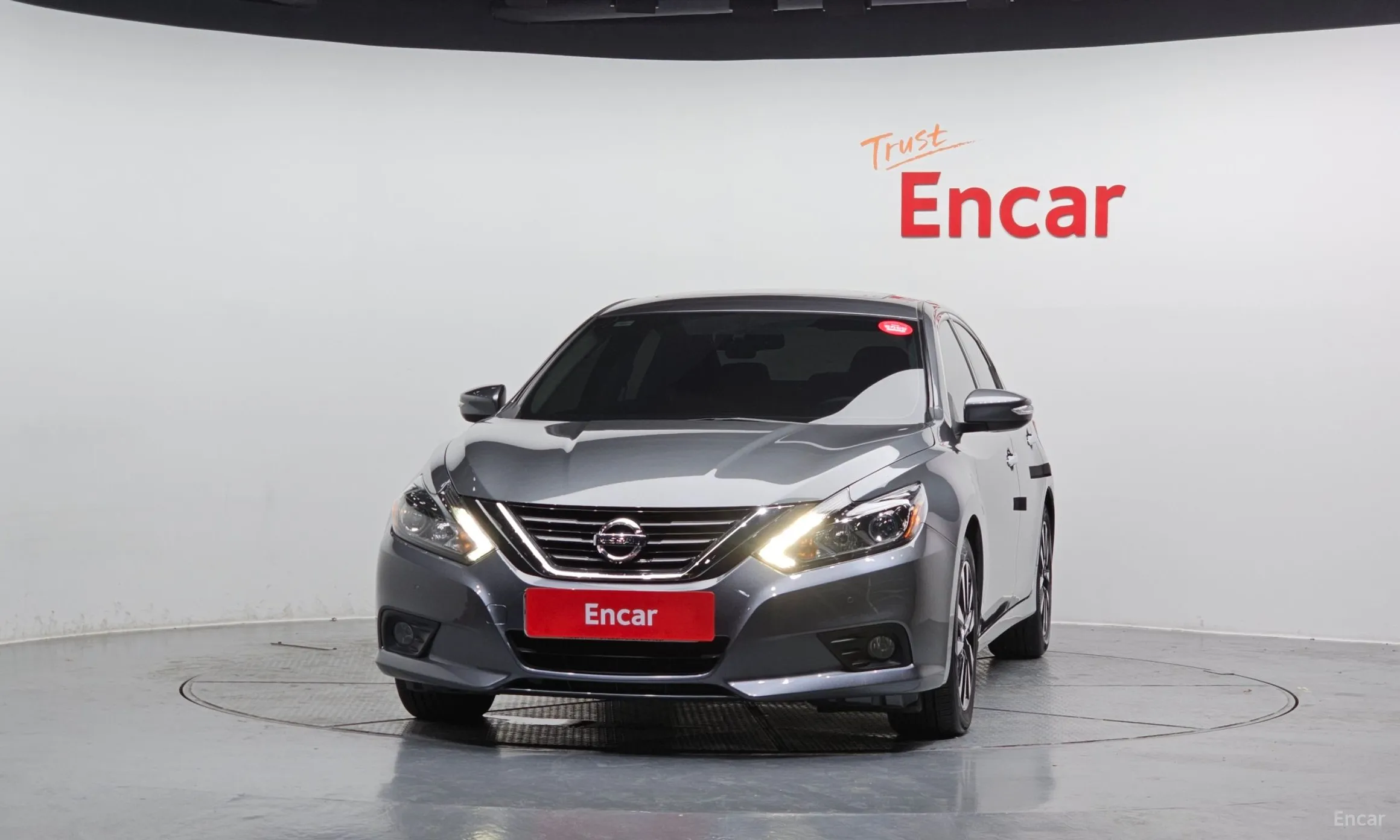 Nissan Altima превью 3