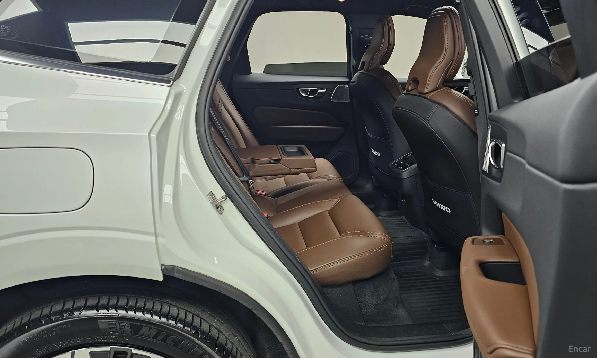 Volvo XC60 Gen 2 превью 12