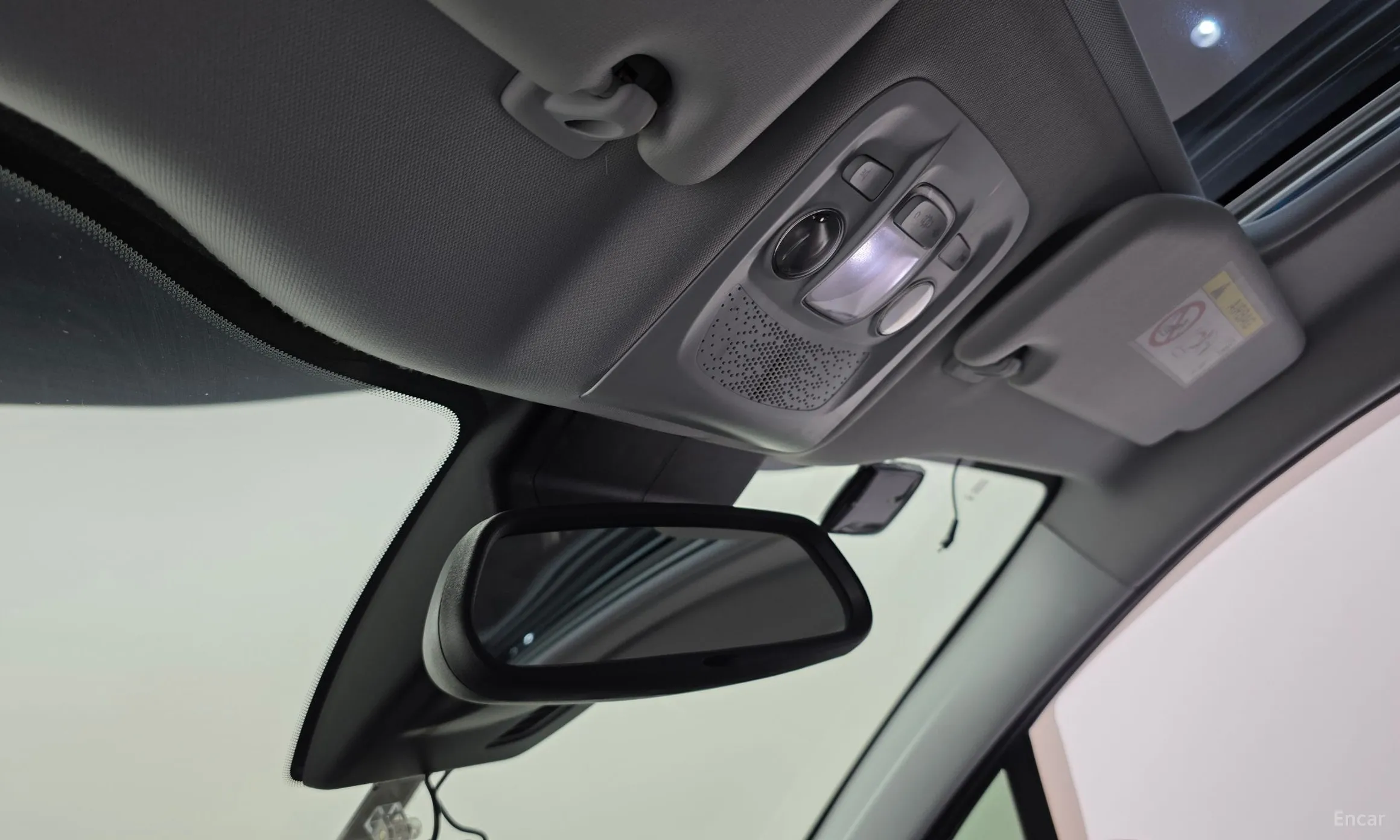 Peugeot 2008. превью 19