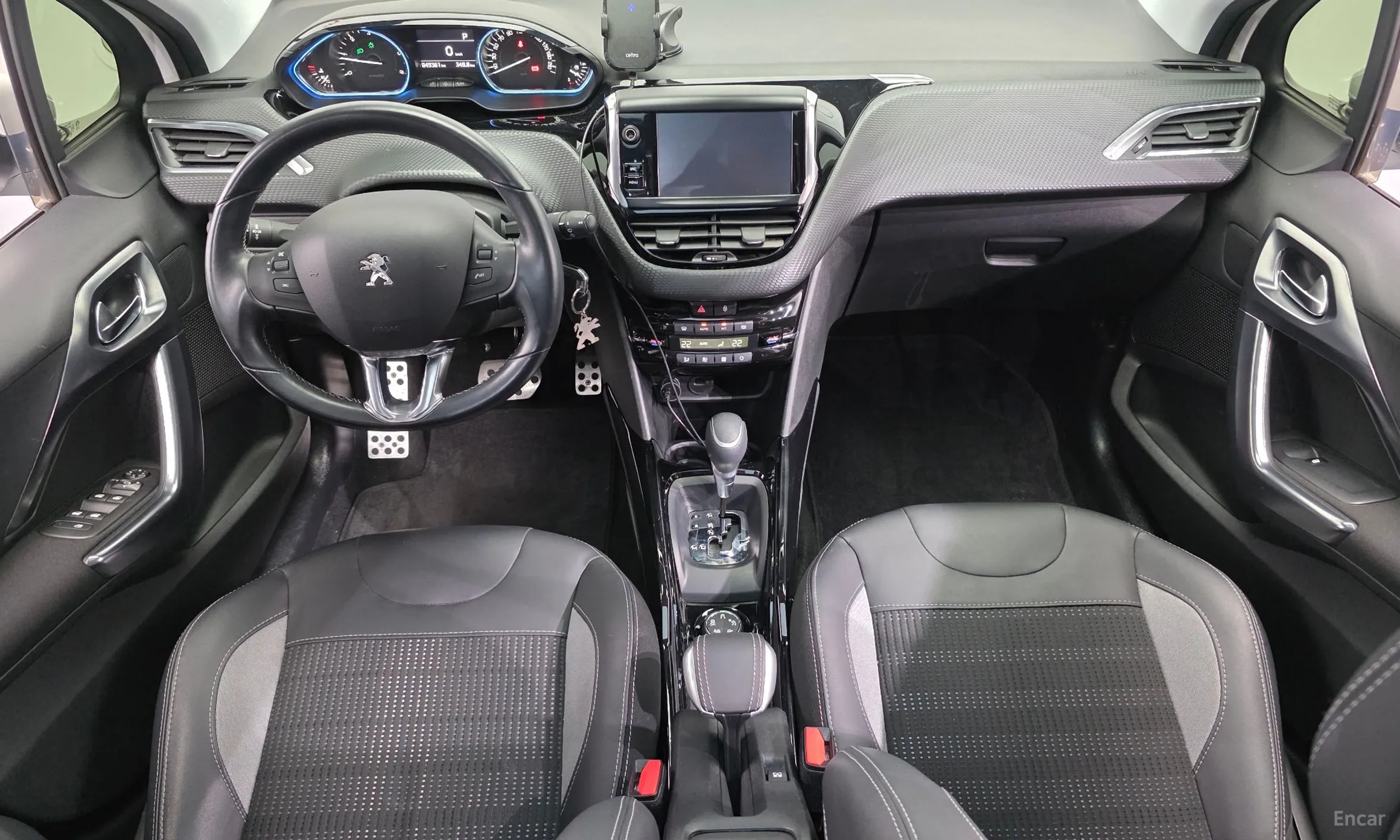 Peugeot 2008. превью 7