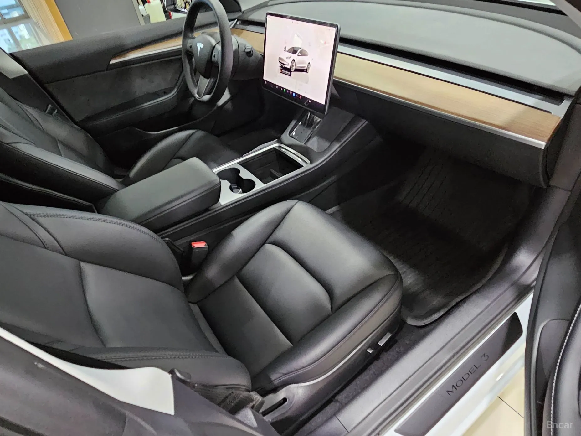 Tesla Model 3 превью 13