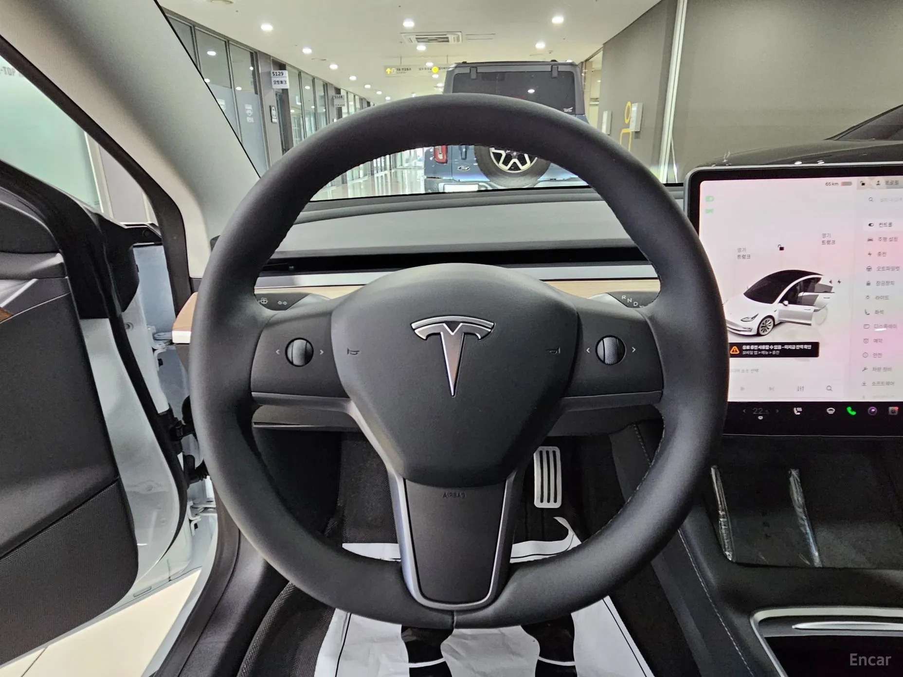 Tesla Model 3 превью 14