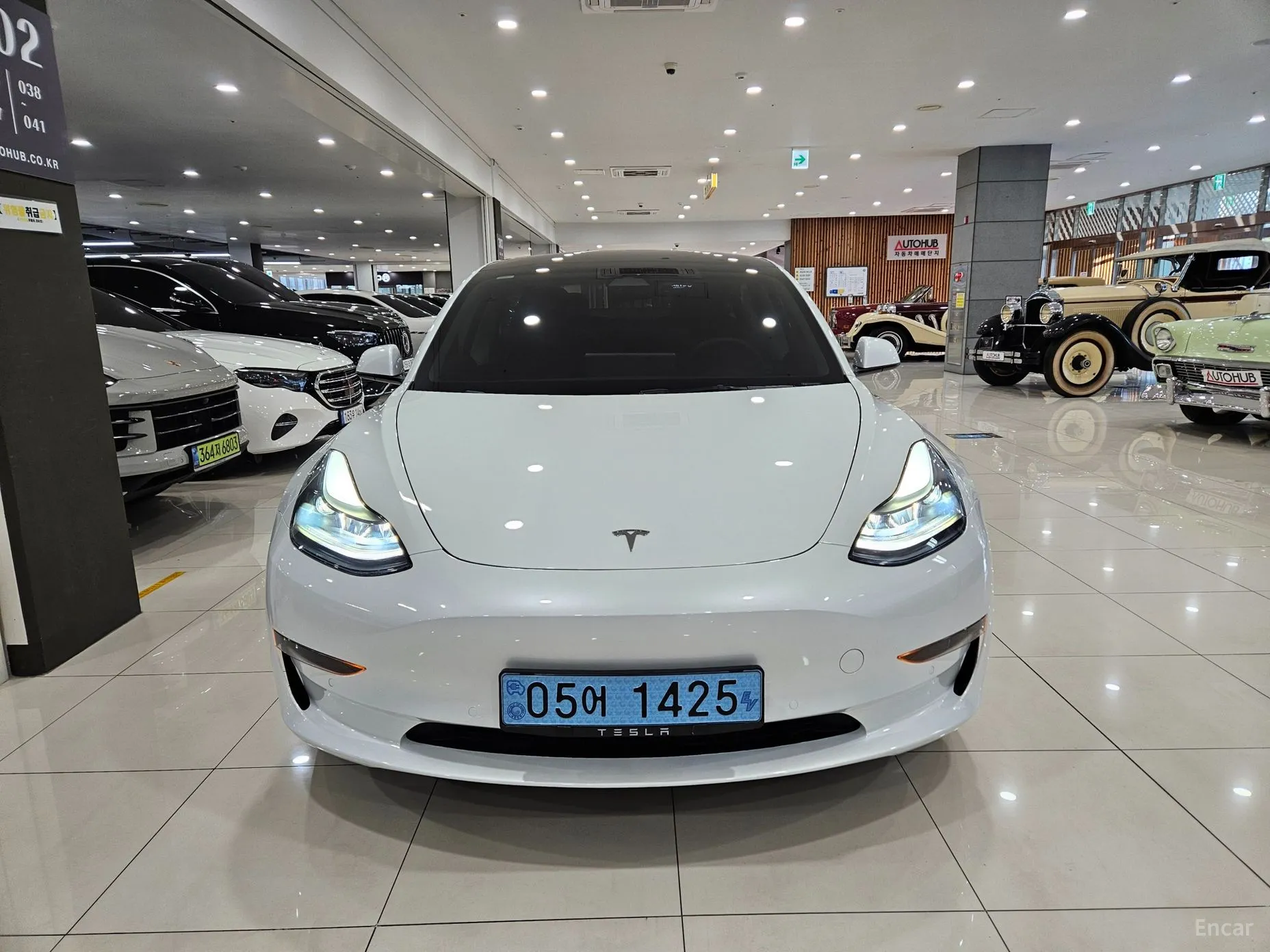 Tesla Model 3 превью 3