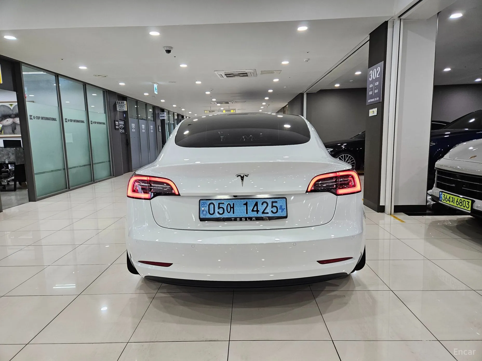 Tesla Model 3 превью 4