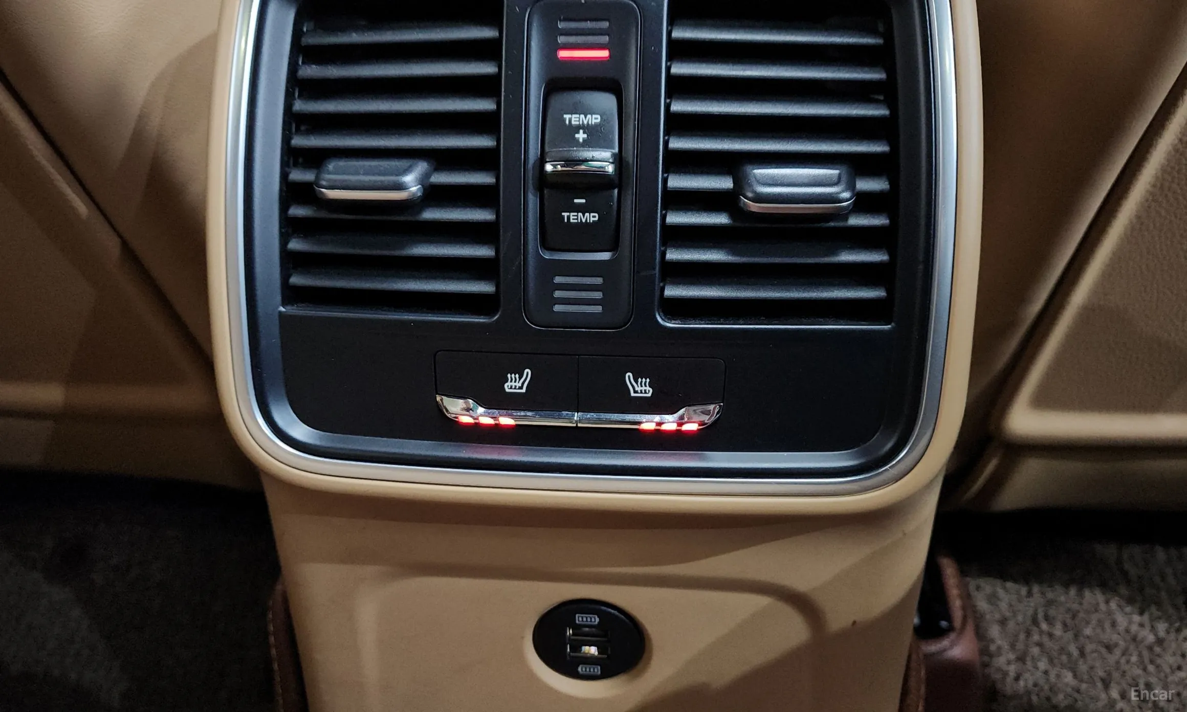 Porsche Macan превью 17