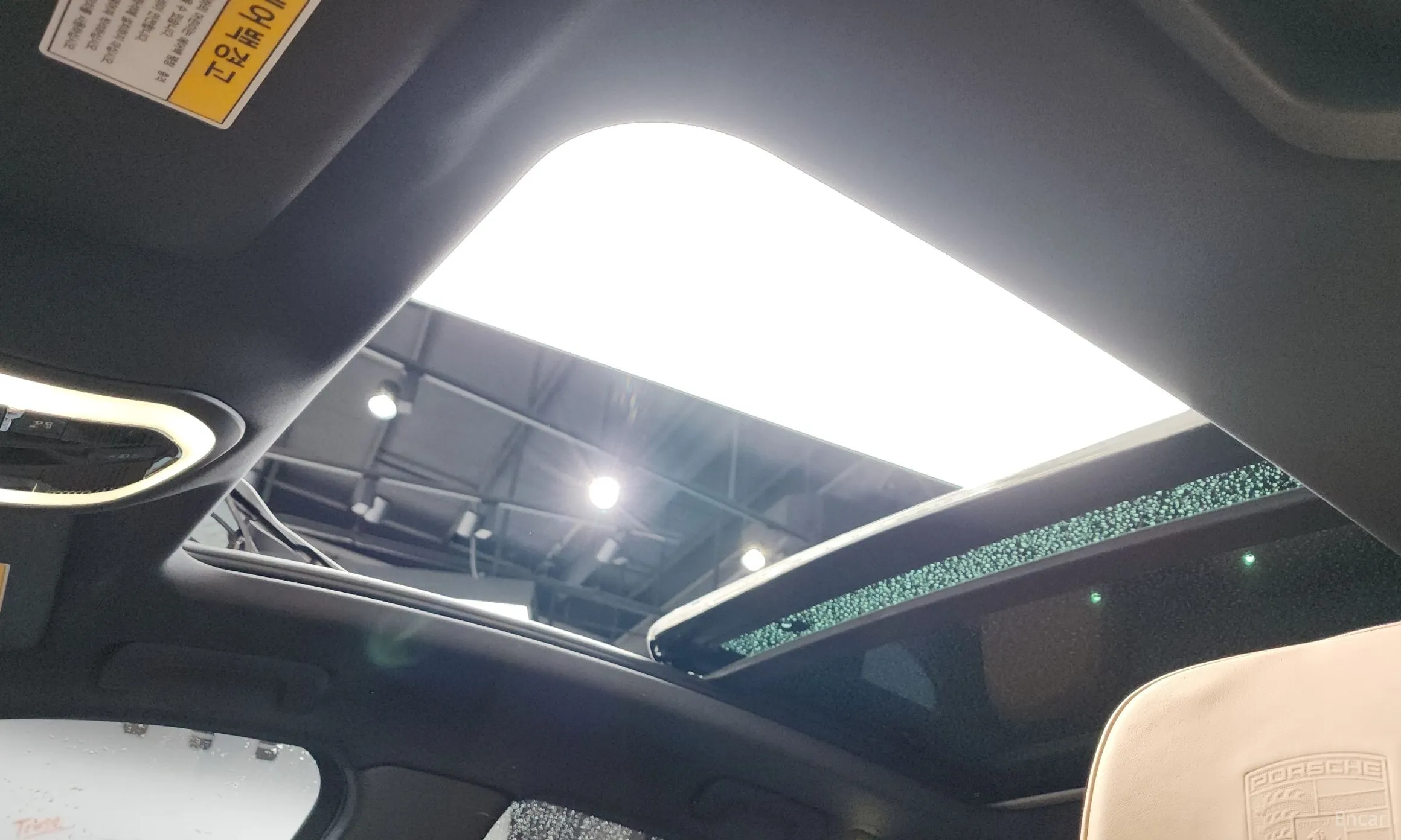 Porsche Macan превью 18
