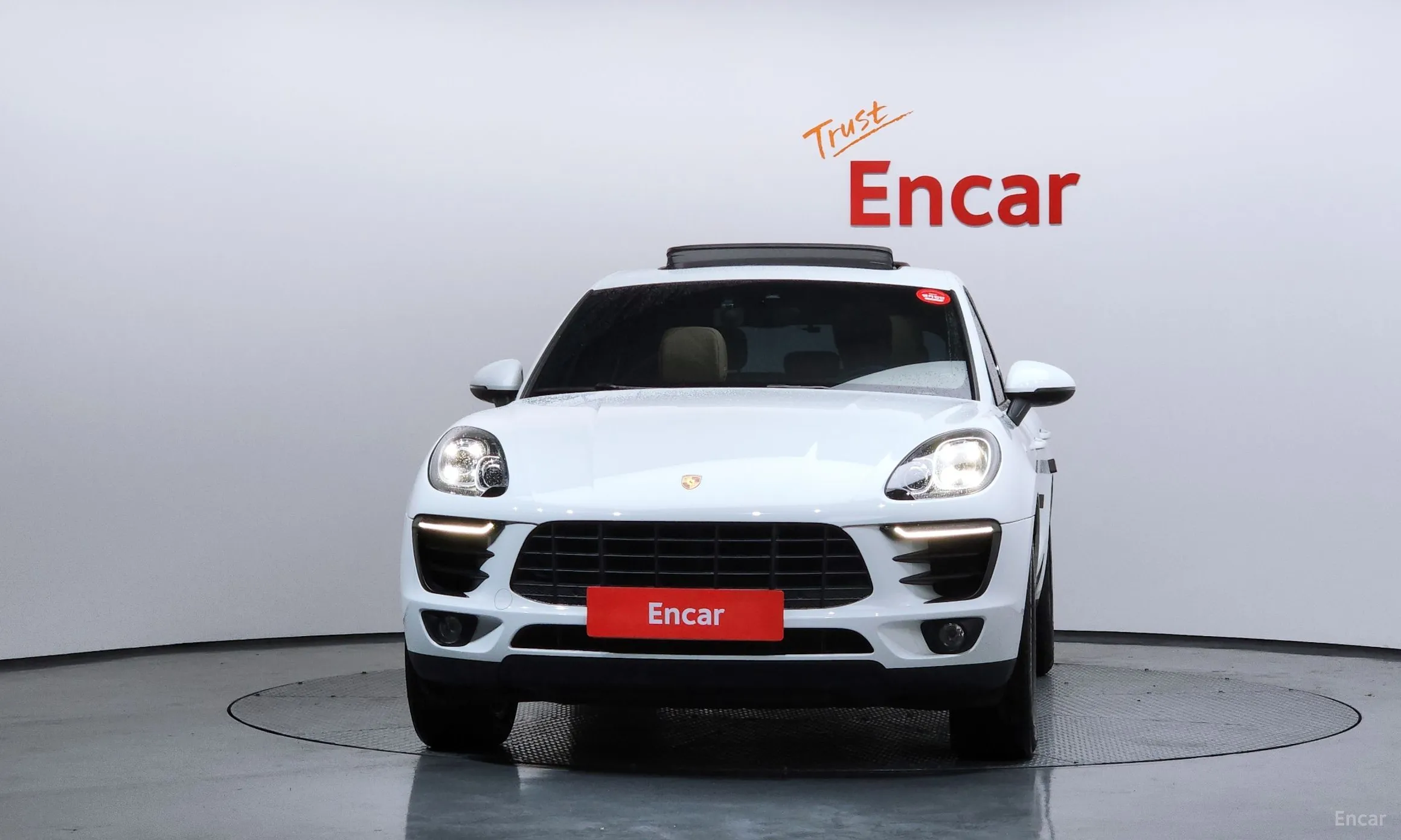 Porsche Macan превью 3