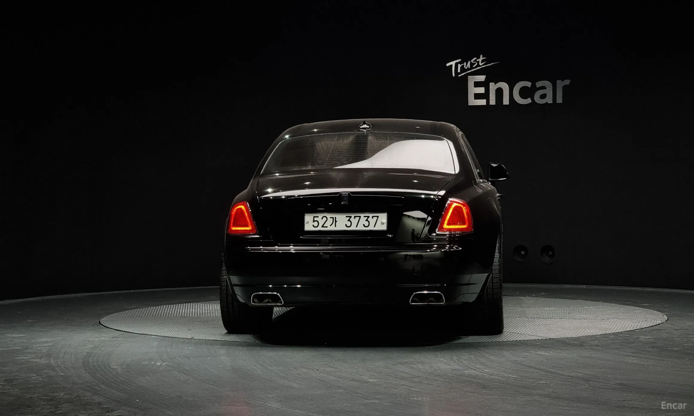 Rolls-Royce Ghost превью 4
