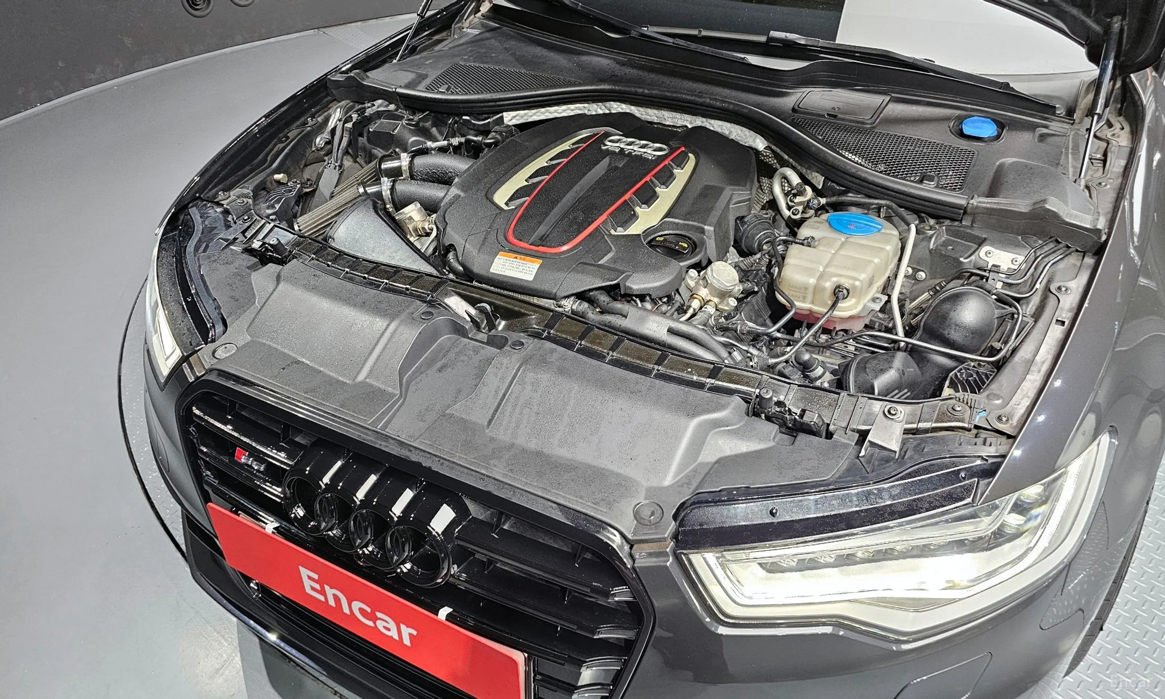 Audi S6 превью 6