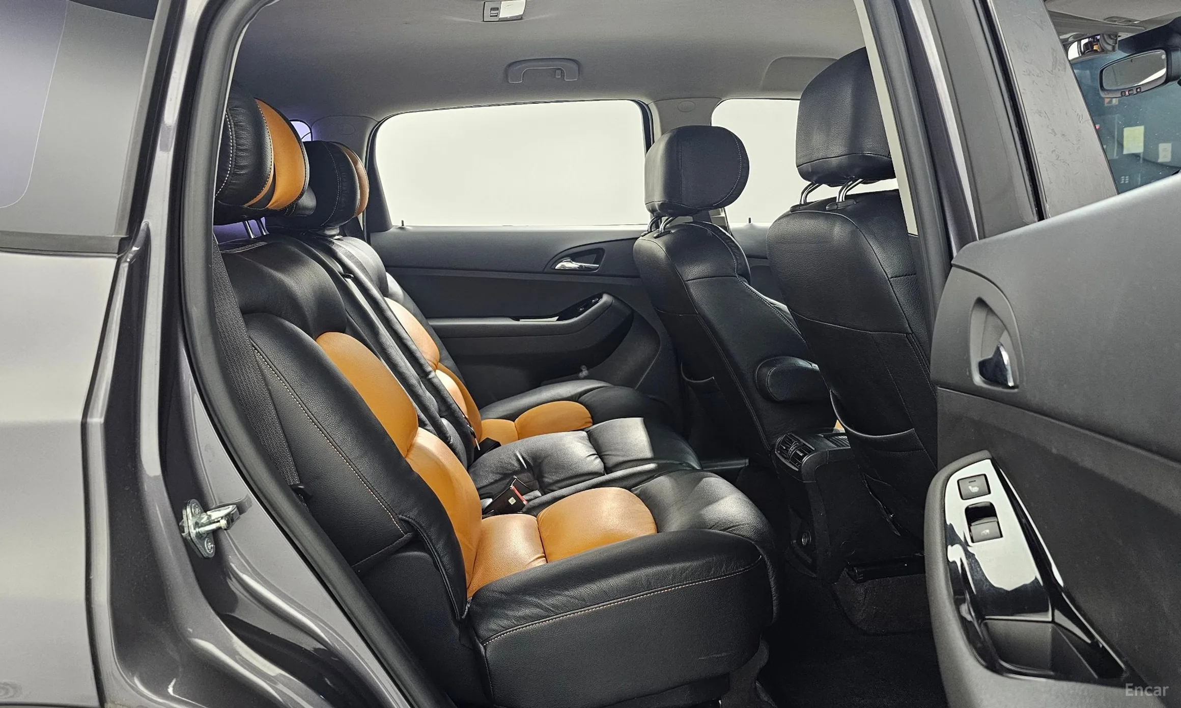 Chevrolet (GM Daewoo) Orlando превью 12