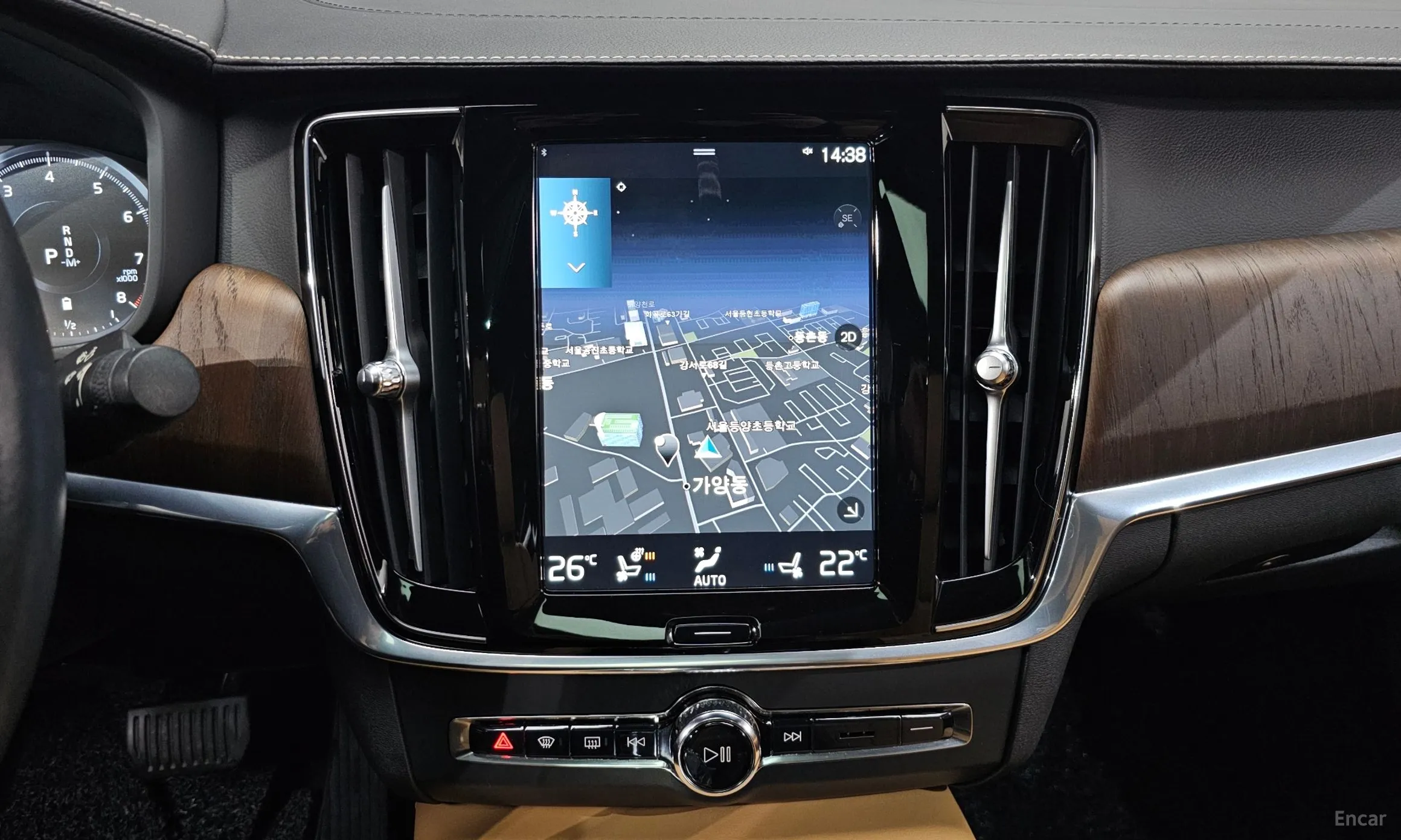 Volvo S90 превью 14
