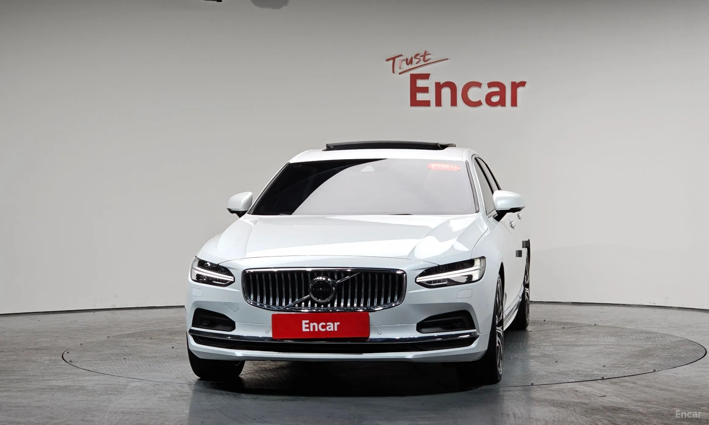 Volvo S90 превью 3