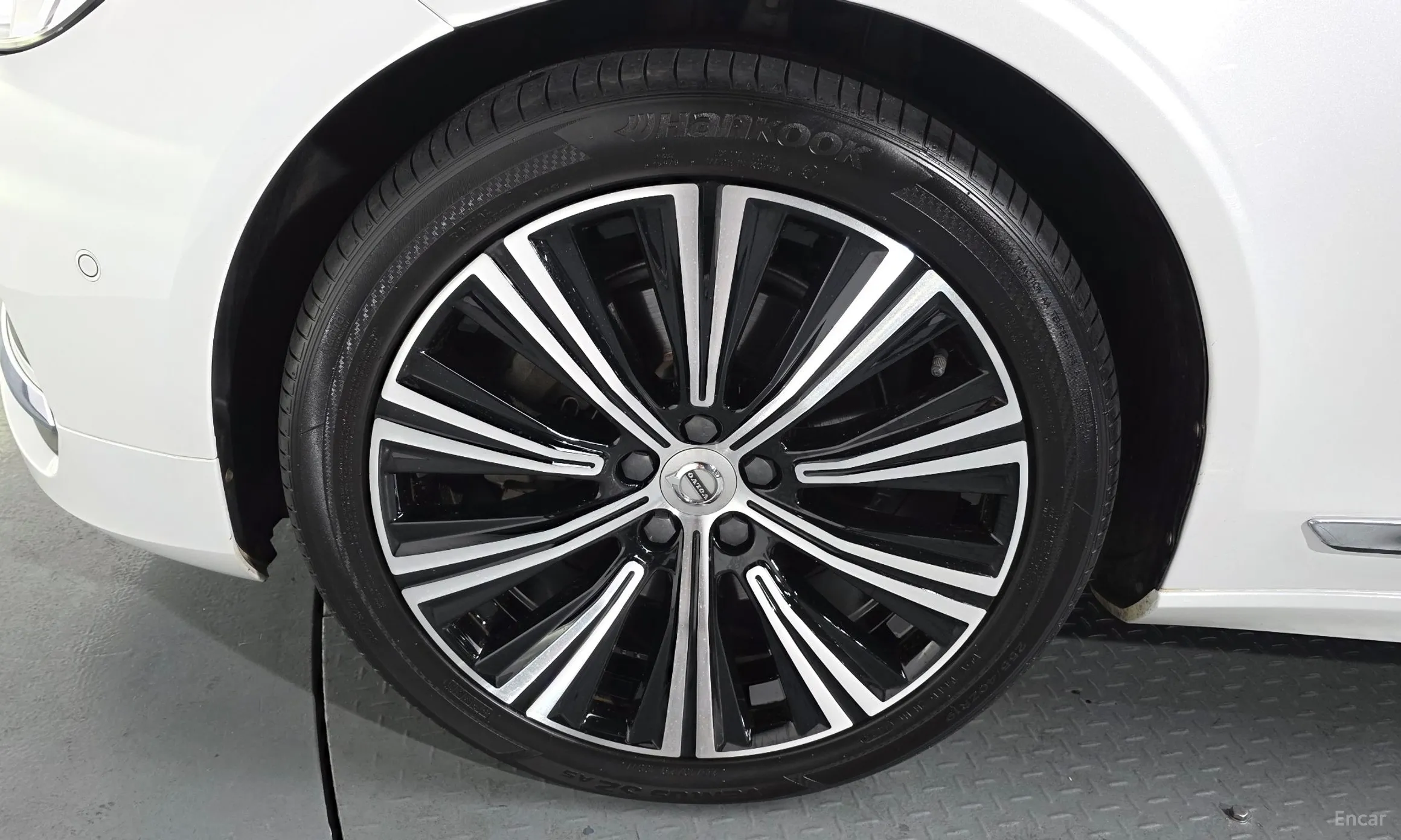 Volvo S90 превью 5