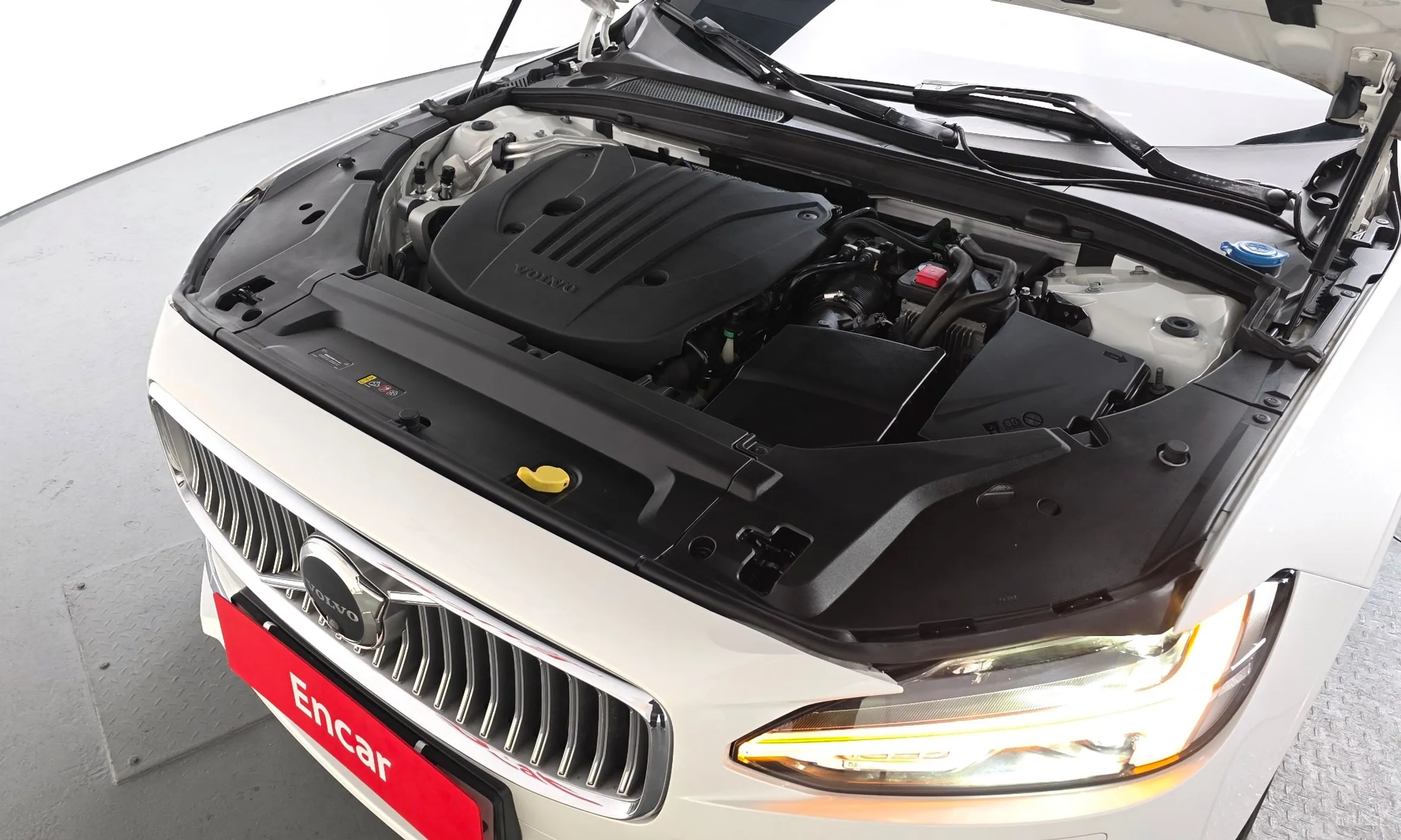 Volvo S90 превью 6