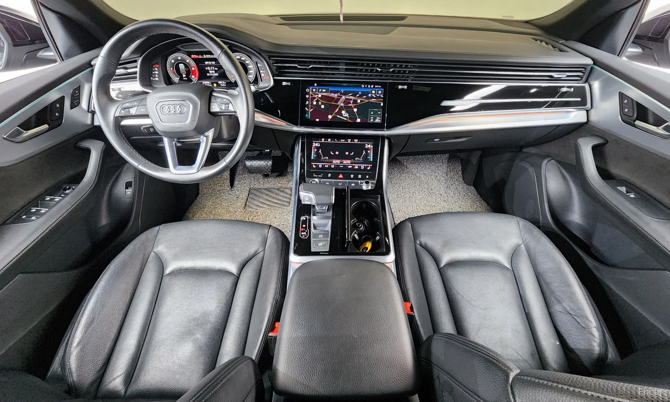 Audi Q8 (4M) превью 7