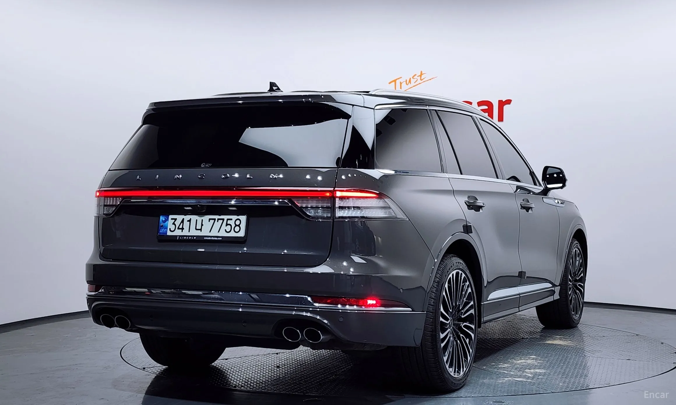 Lincoln Aviator 2nd Generation превью 2