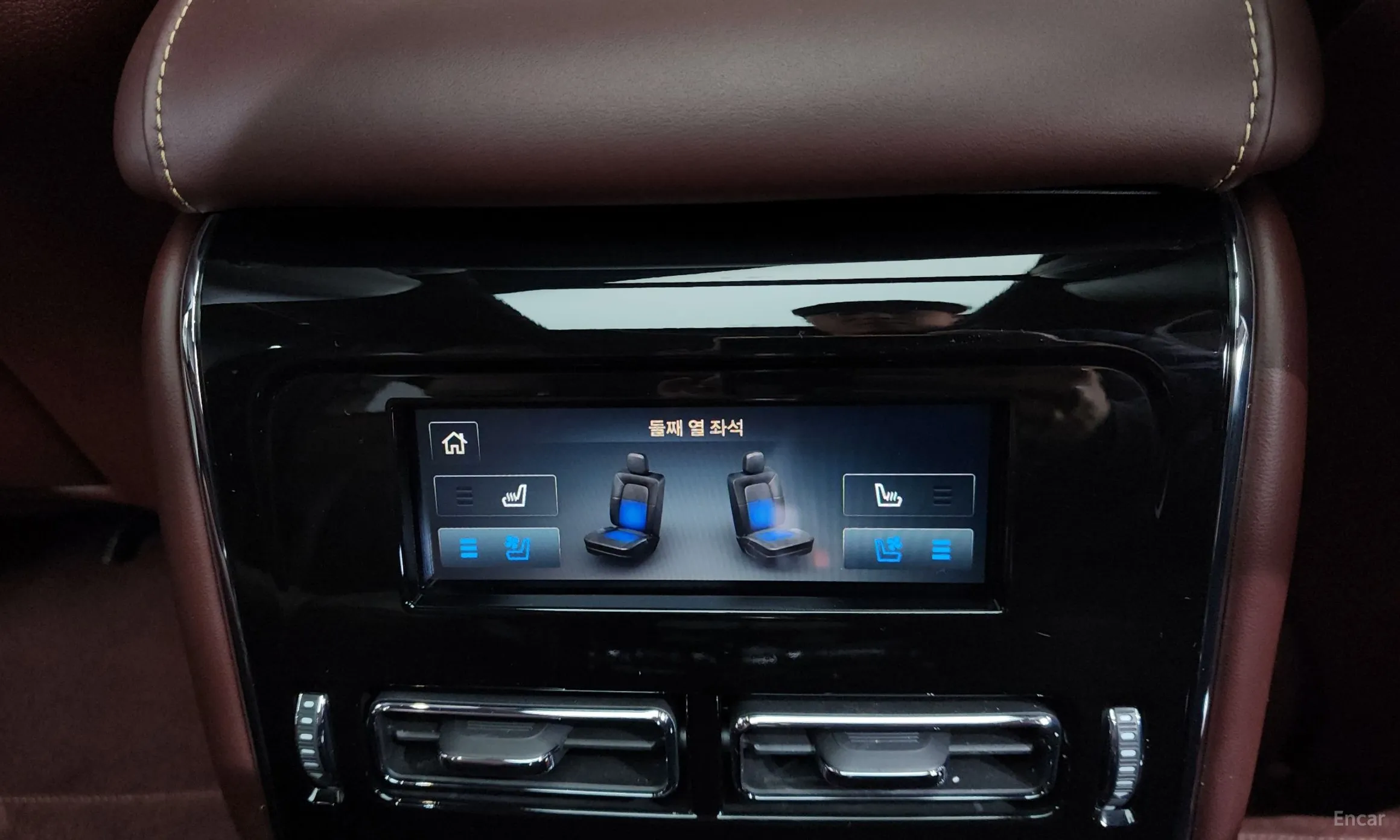 Lincoln Aviator 2nd Generation превью 19