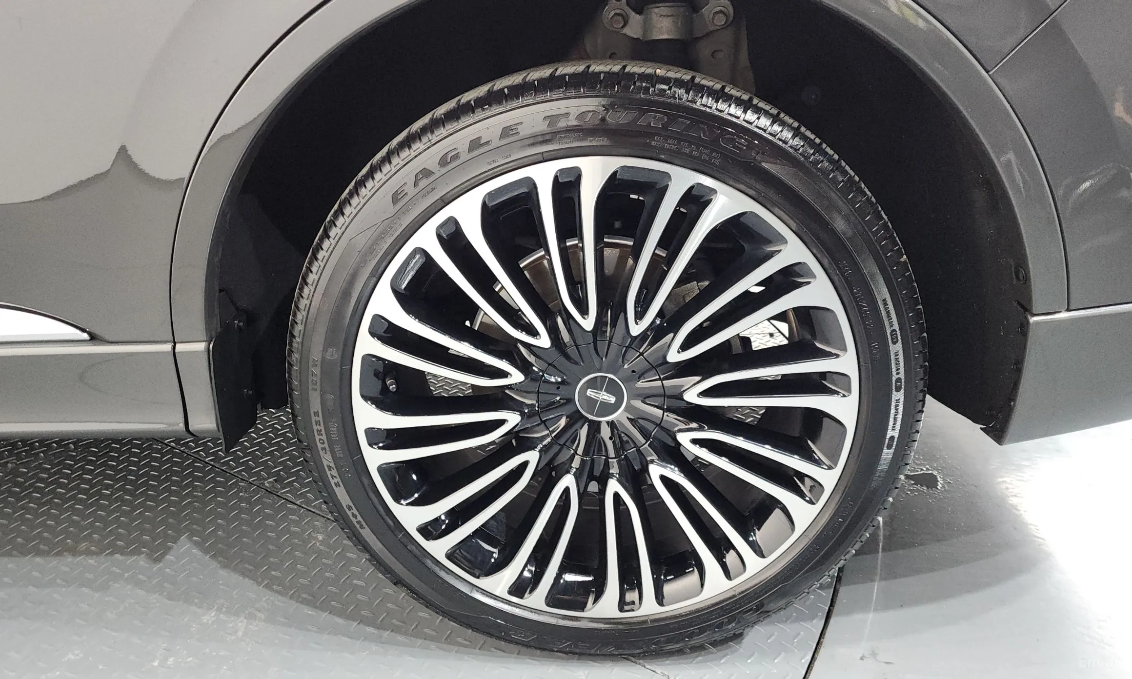 Lincoln Aviator 2nd Generation превью 5