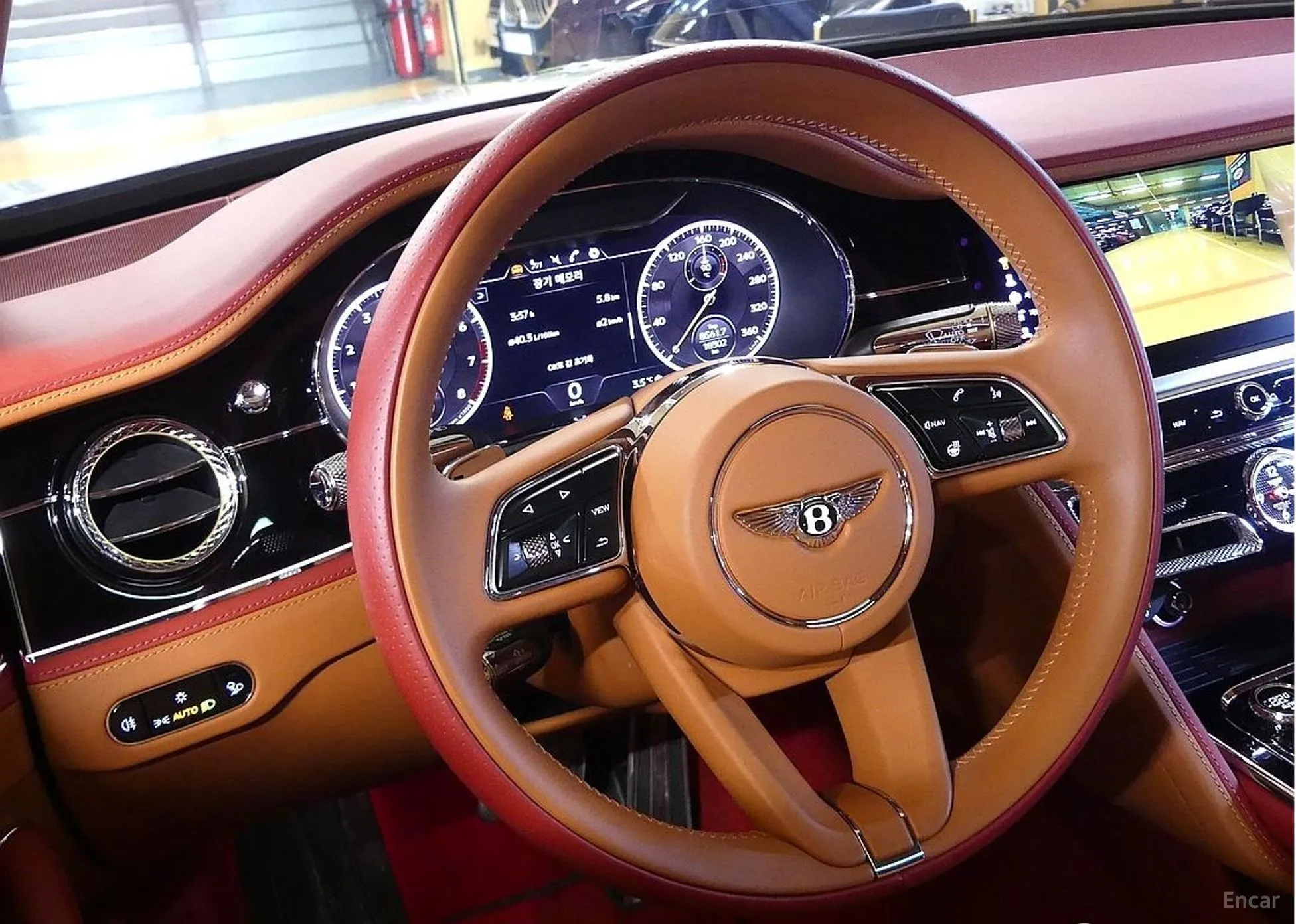 Bentley Flying Spur 3rd Generation превью 12