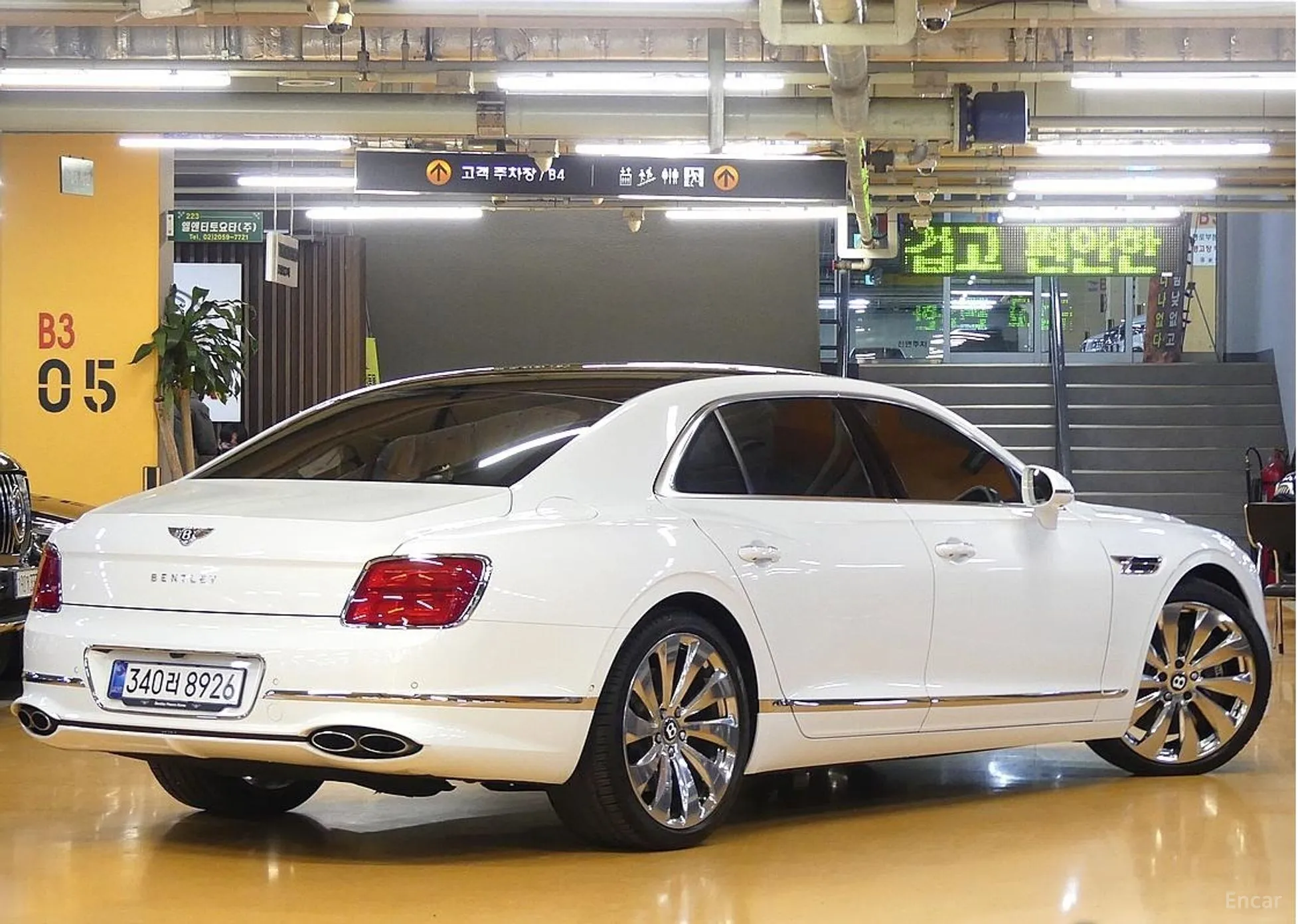 Bentley Flying Spur 3rd Generation превью 2