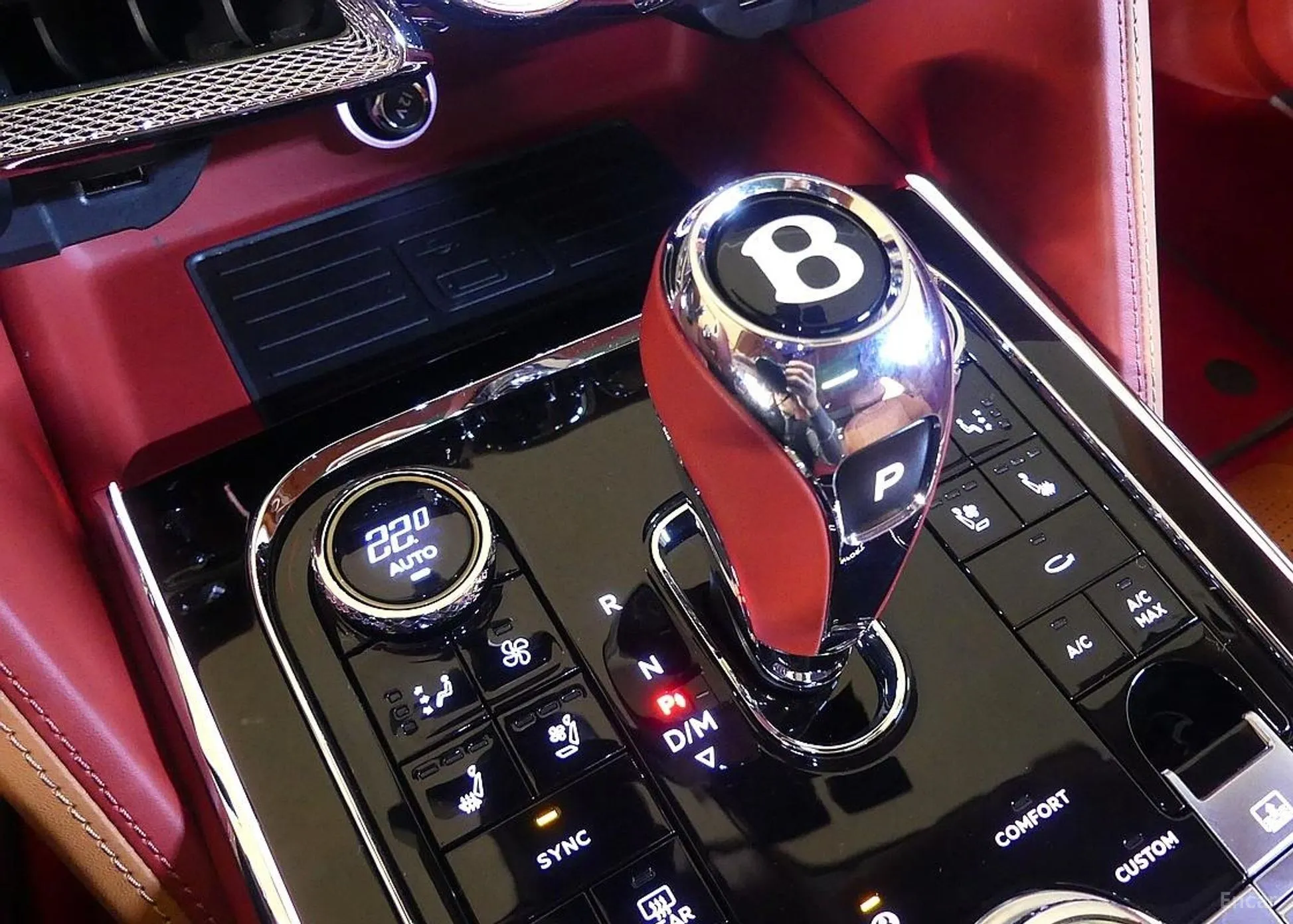 Bentley Flying Spur 3rd Generation превью 9