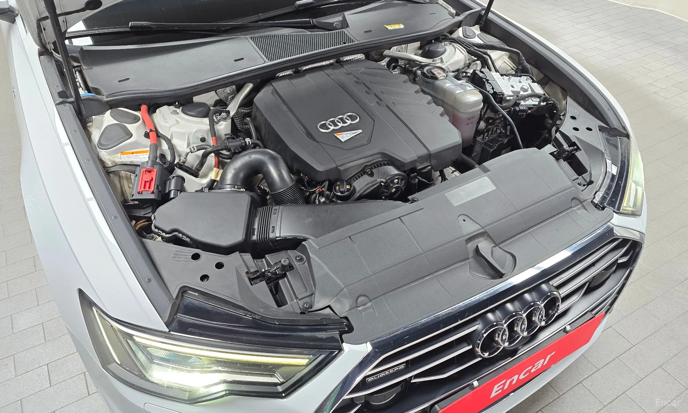 Audi A6 (C8) превью 6