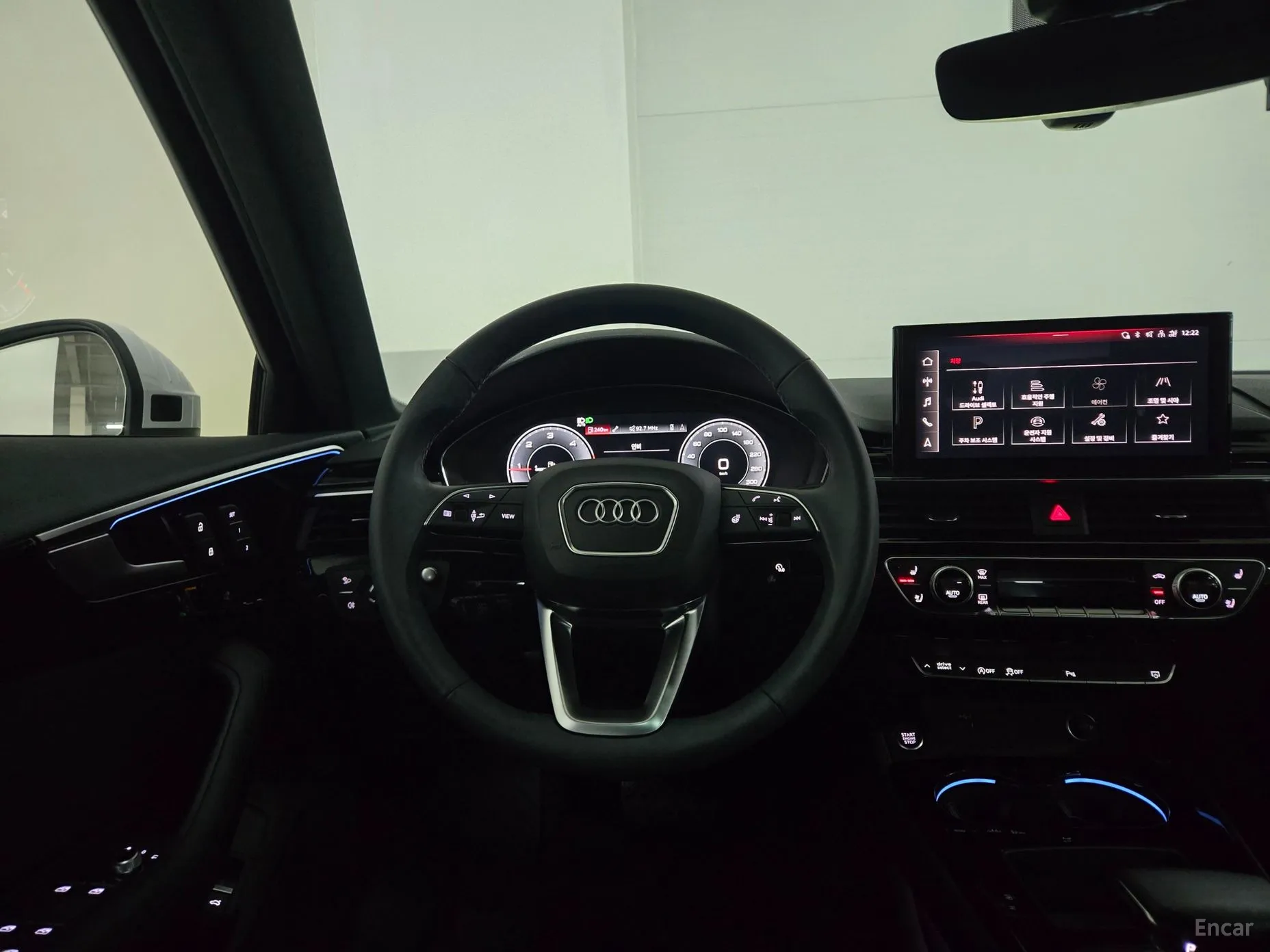 Audi A4 (B9) превью 13