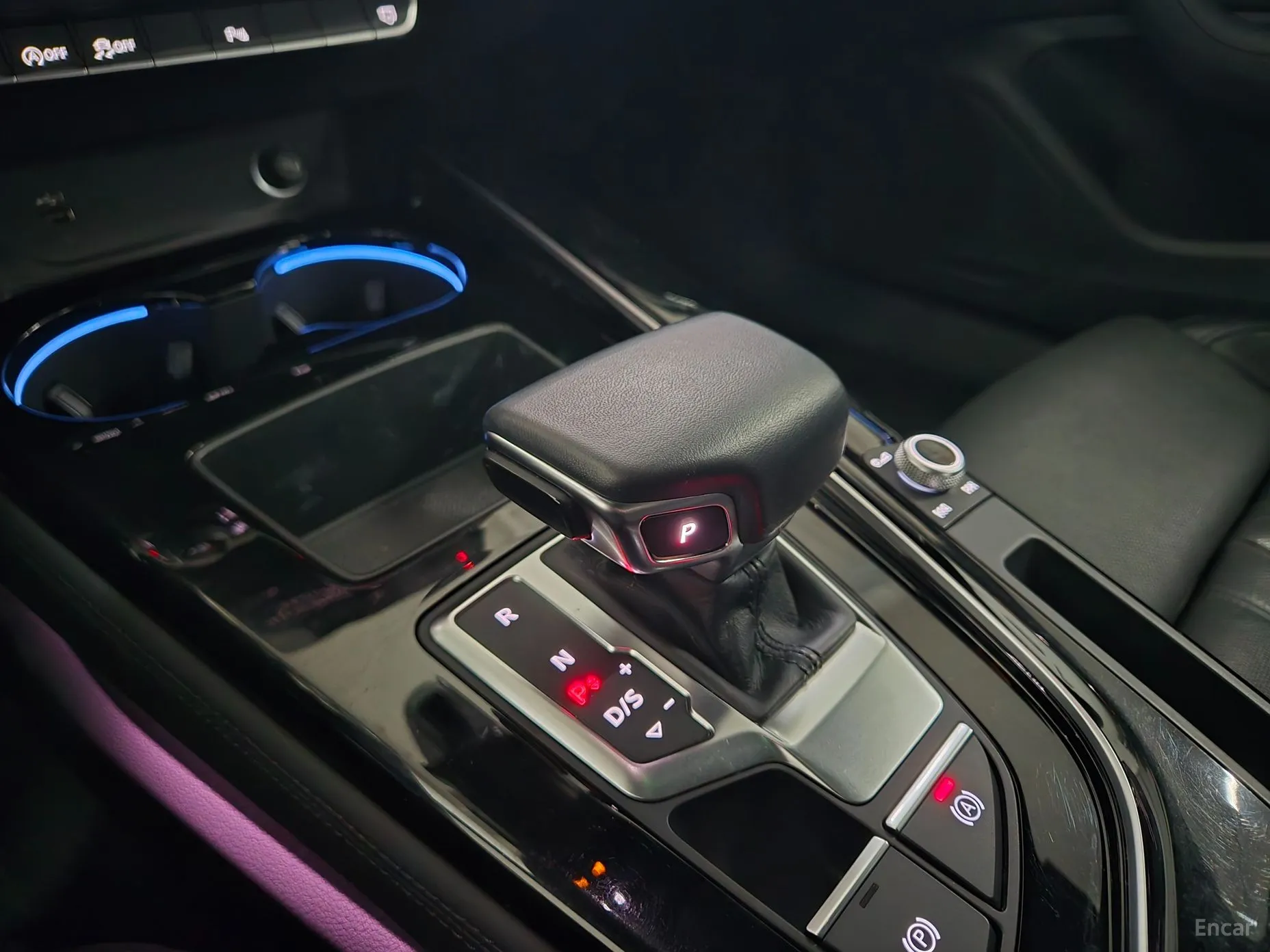 Audi A4 (B9) превью 9