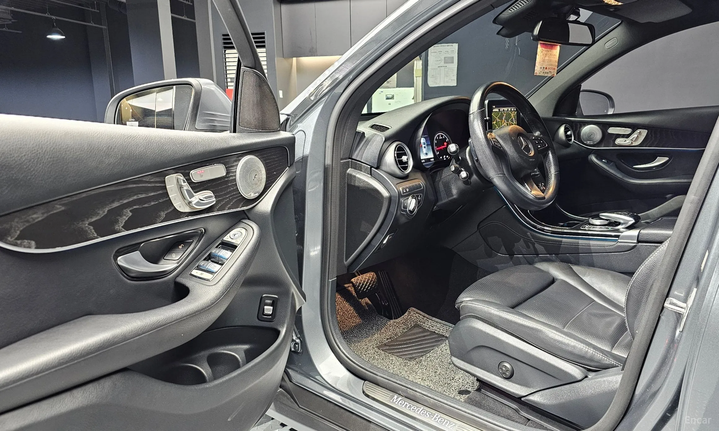 Mercedes Benz GLC-Class X253 превью 11