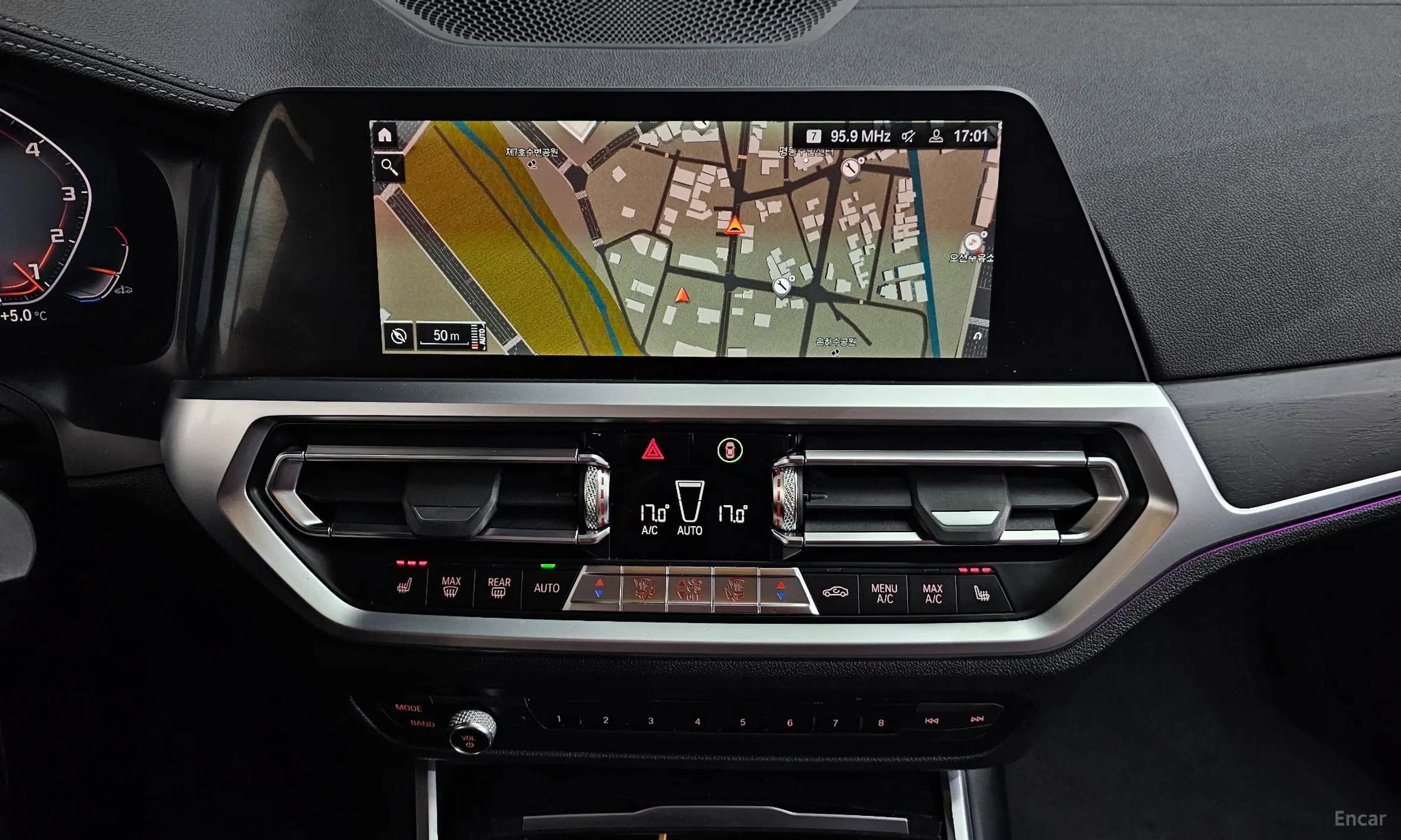 BMW 3 Series (G20) превью 14