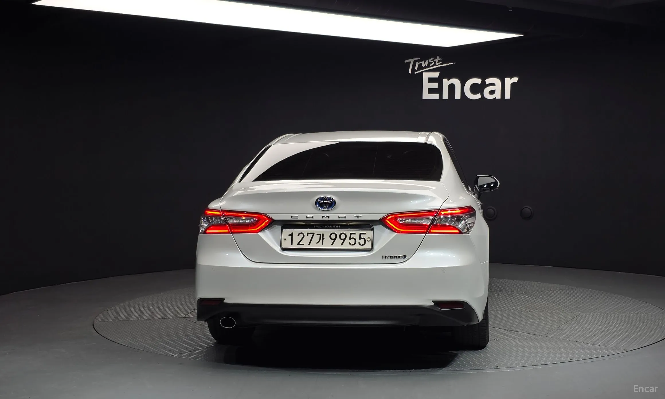 Toyota Camry (XV70) превью 4