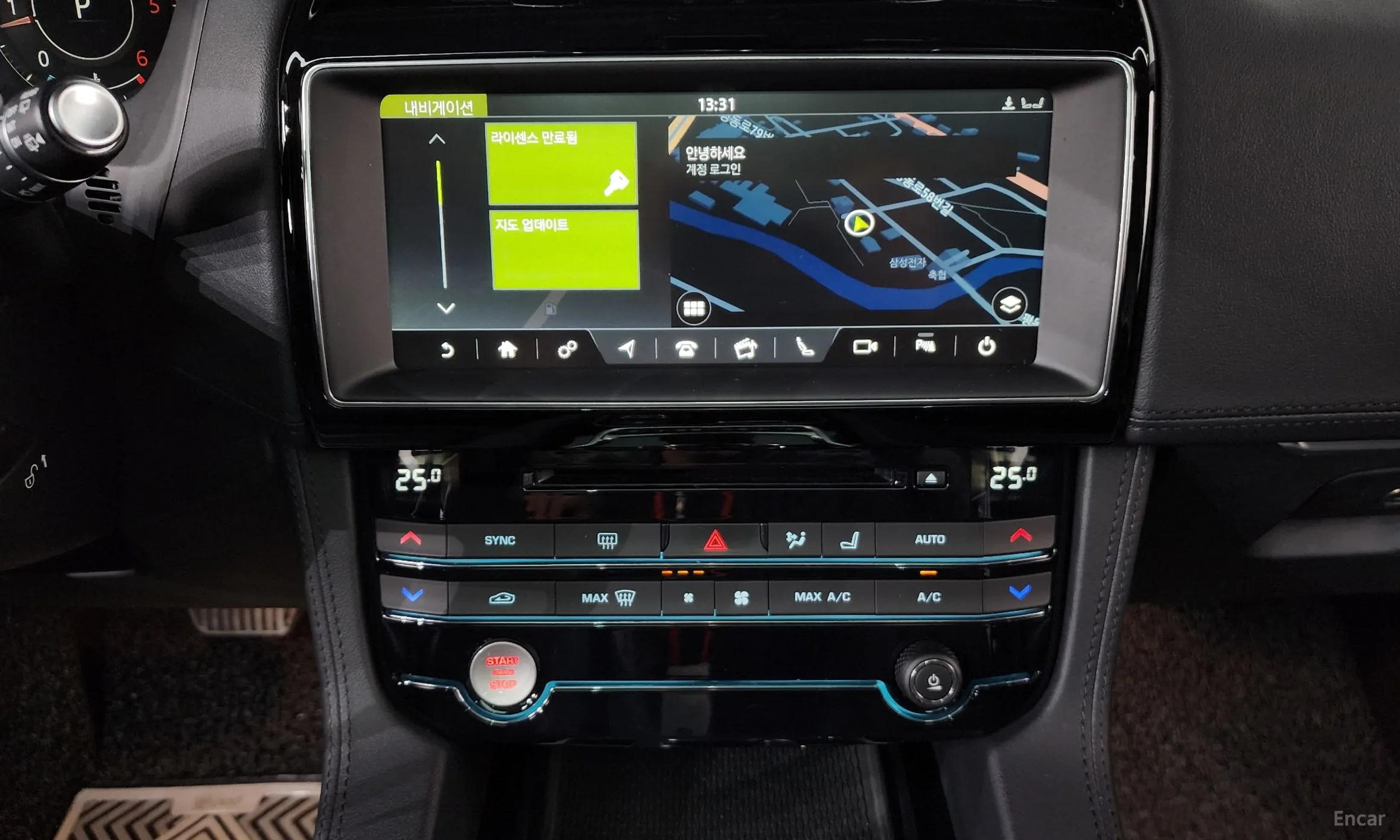 Jaguar F-PACE превью 14
