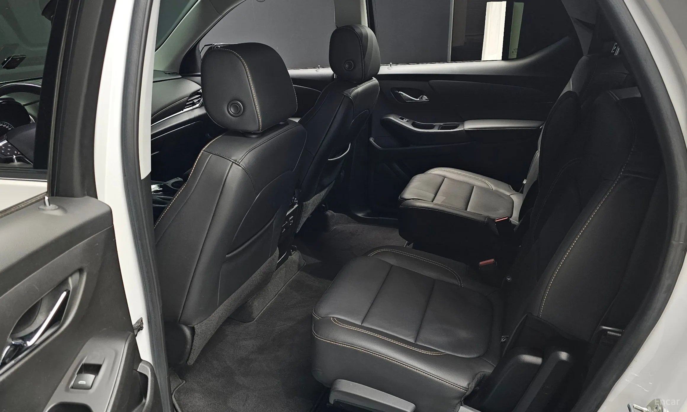 Chevrolet (GM Daewoo) Traverse превью 12