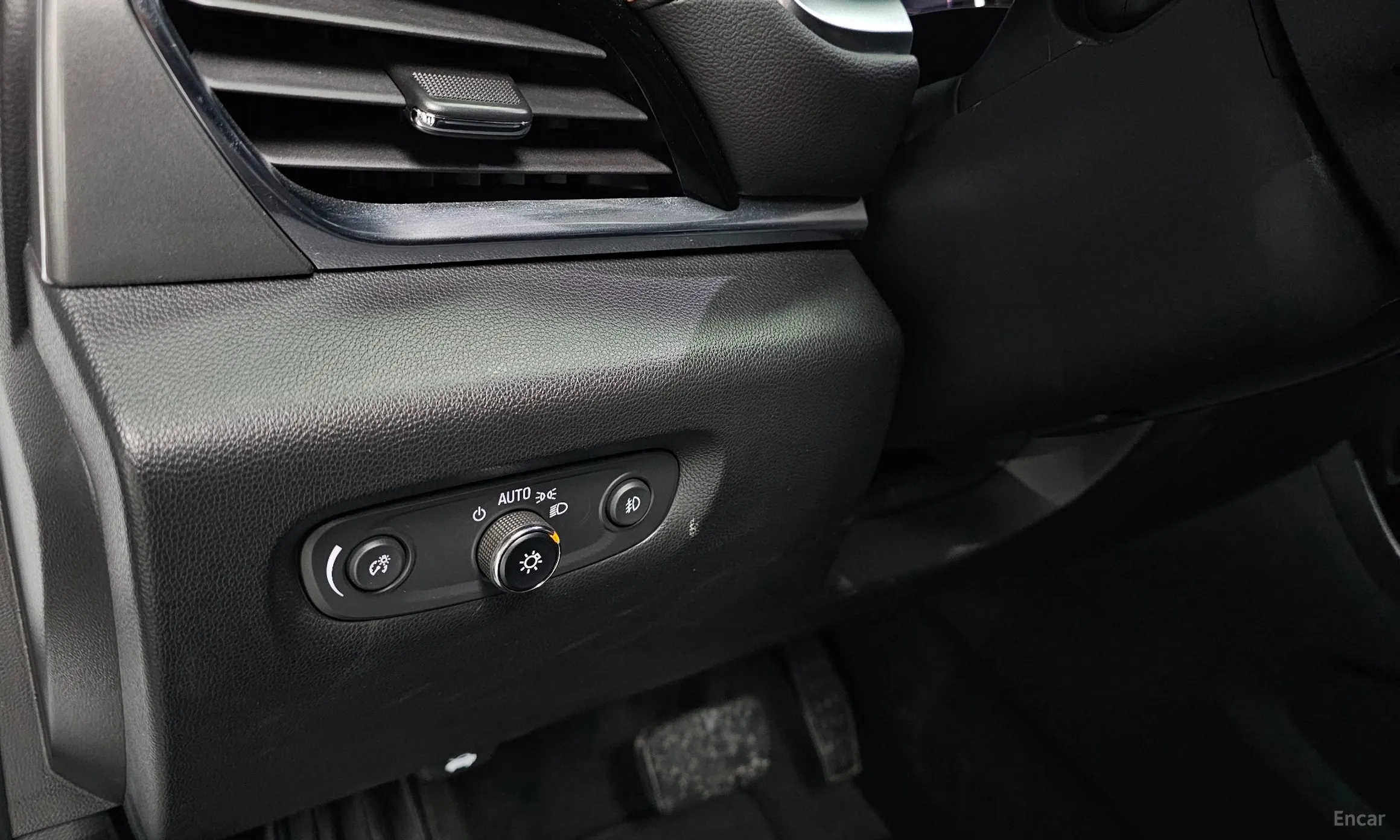 Chevrolet (GM Daewoo) Traverse превью 16