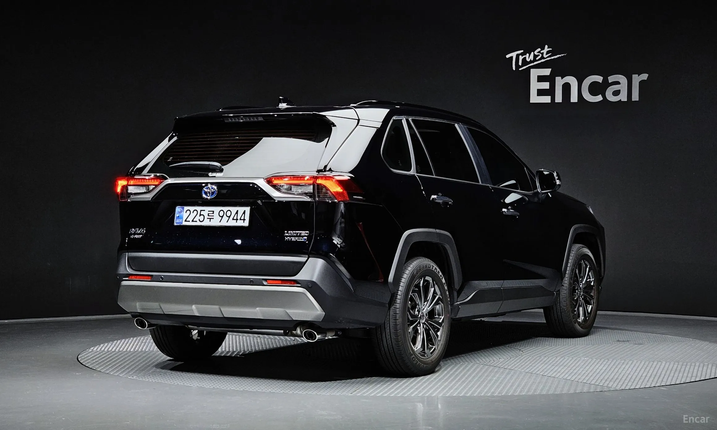 Toyota RAV4 5th Generation превью 2