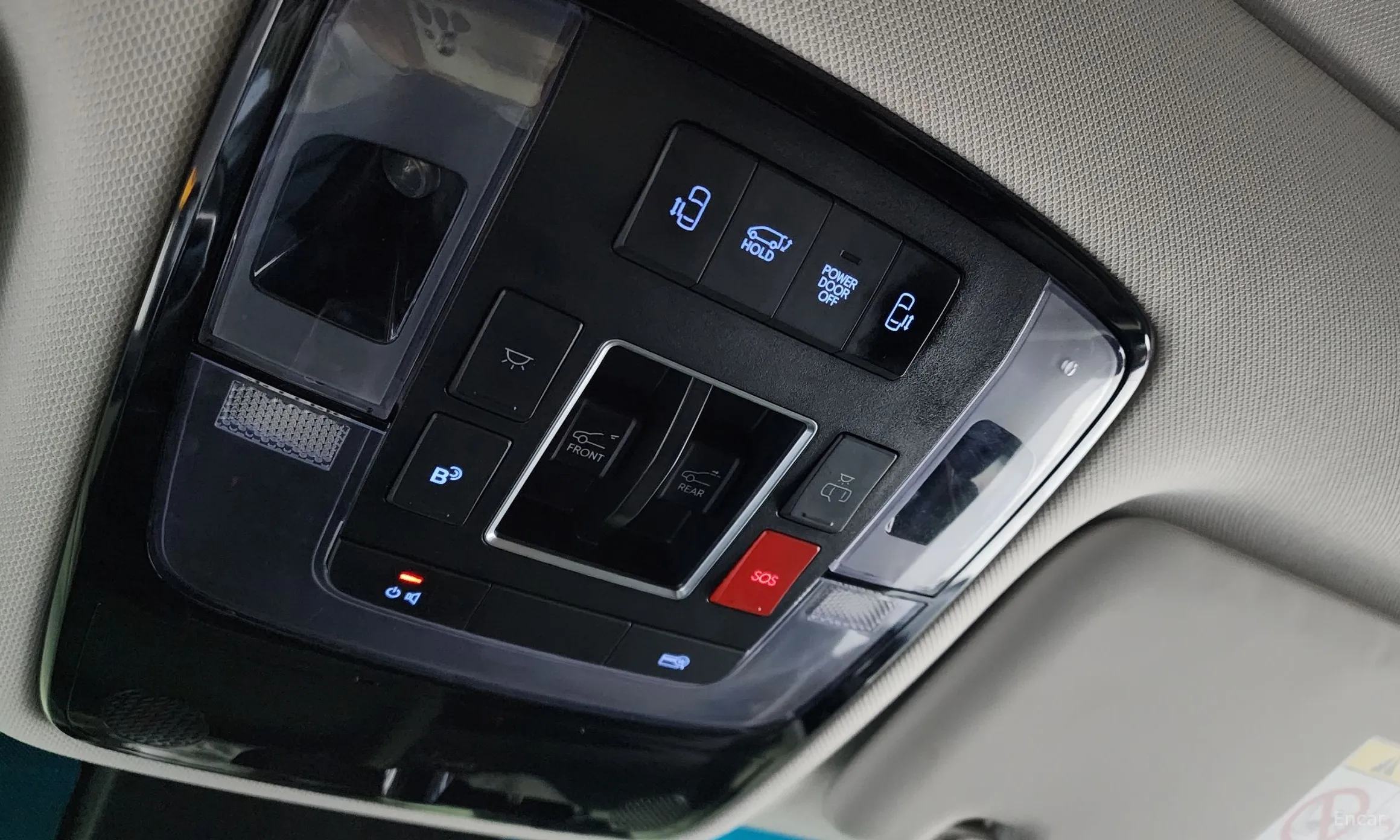Hyundai Staria превью 14